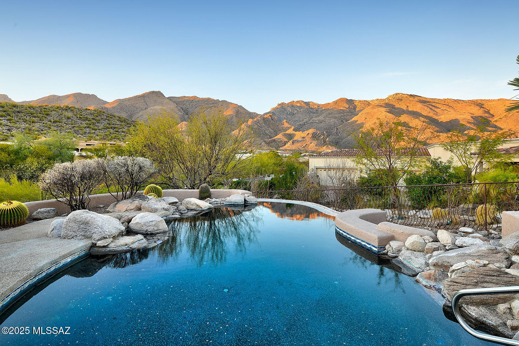 Alta Vista (99-145) - Residential