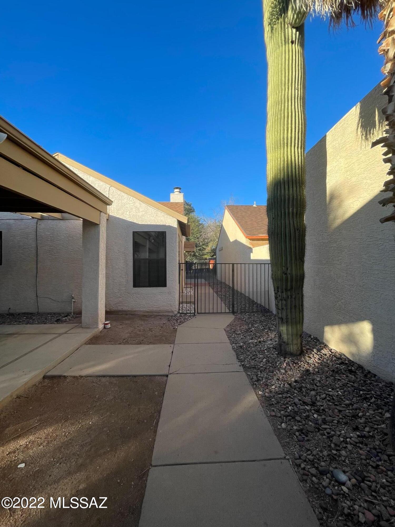 Sunset Villas Townhomes (1-118) - Residential Lease