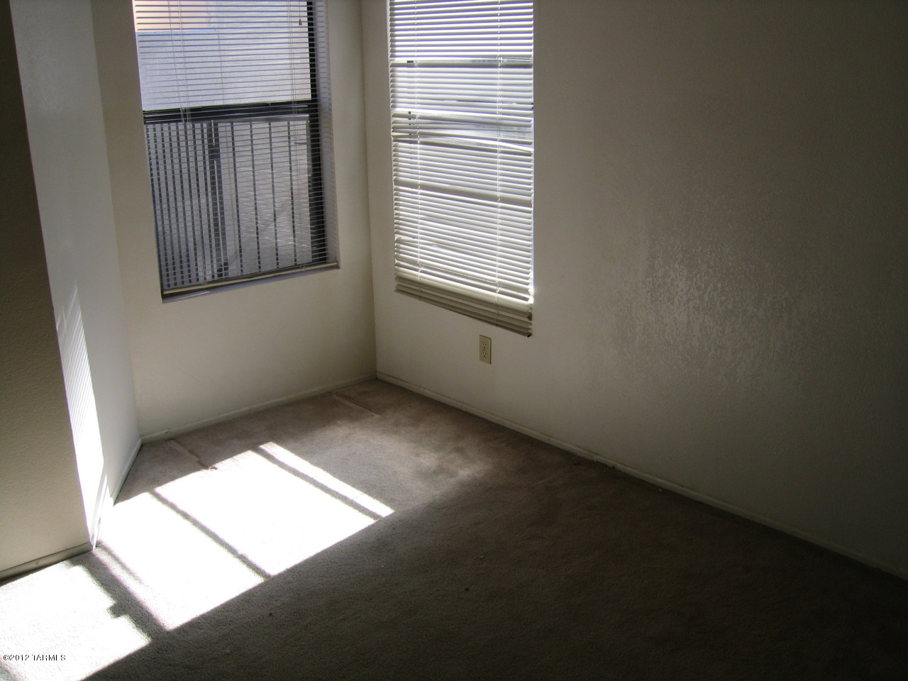Sunset Villas Townhomes (1-118) - Residential Lease