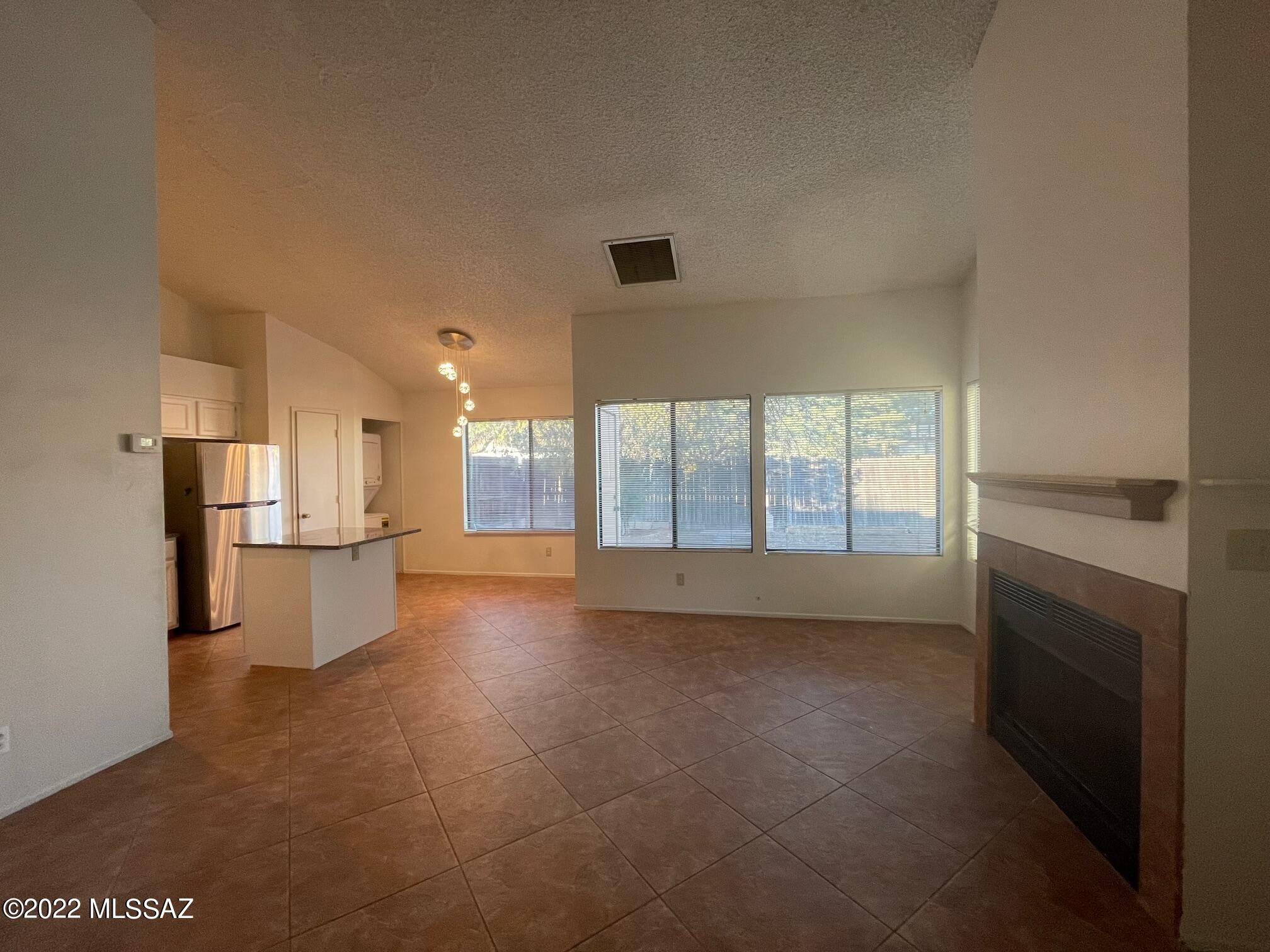 Sunset Villas Townhomes (1-118) - Residential Lease