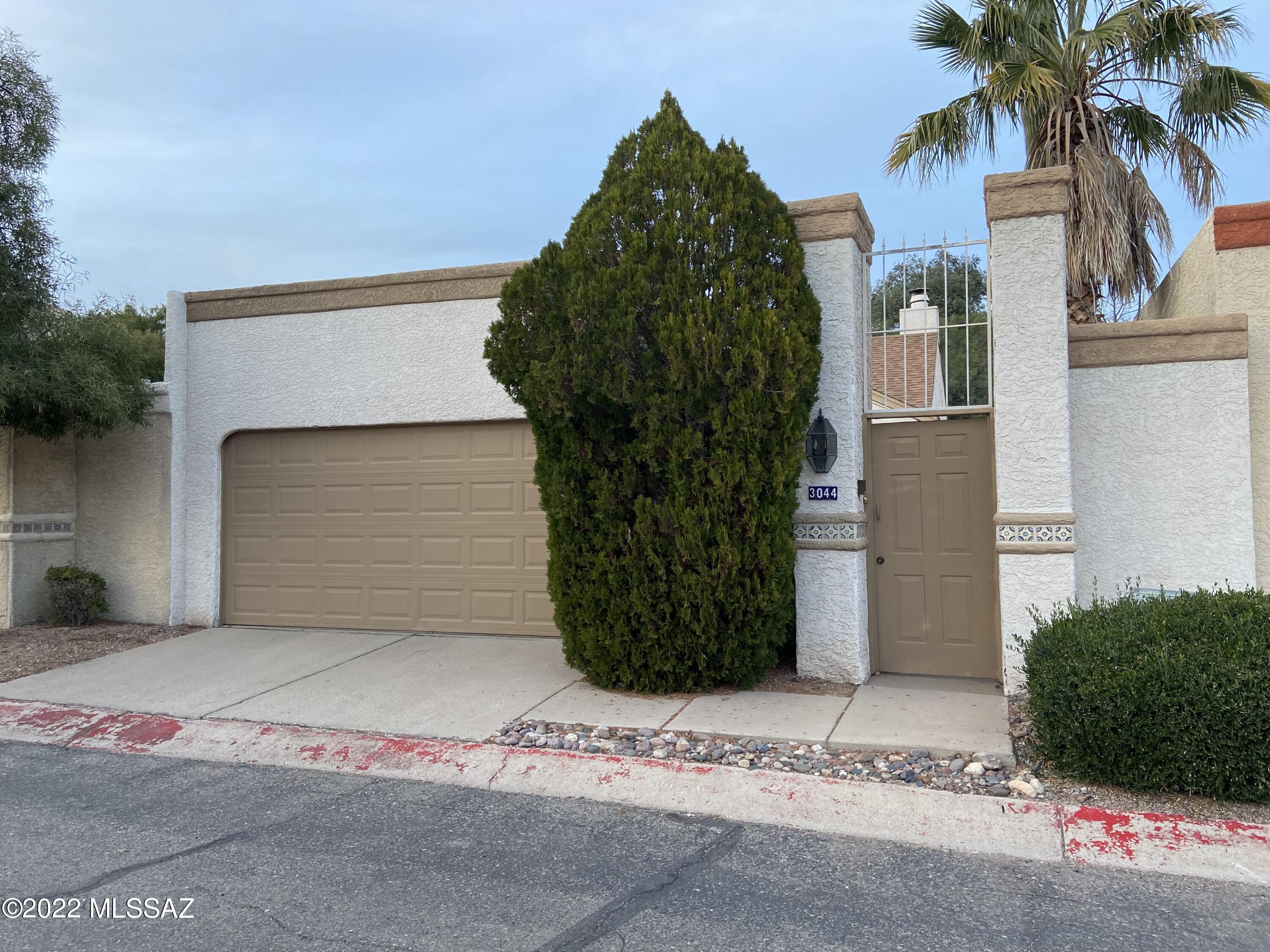Sunset Villas Townhomes (1-118) - Residential Lease