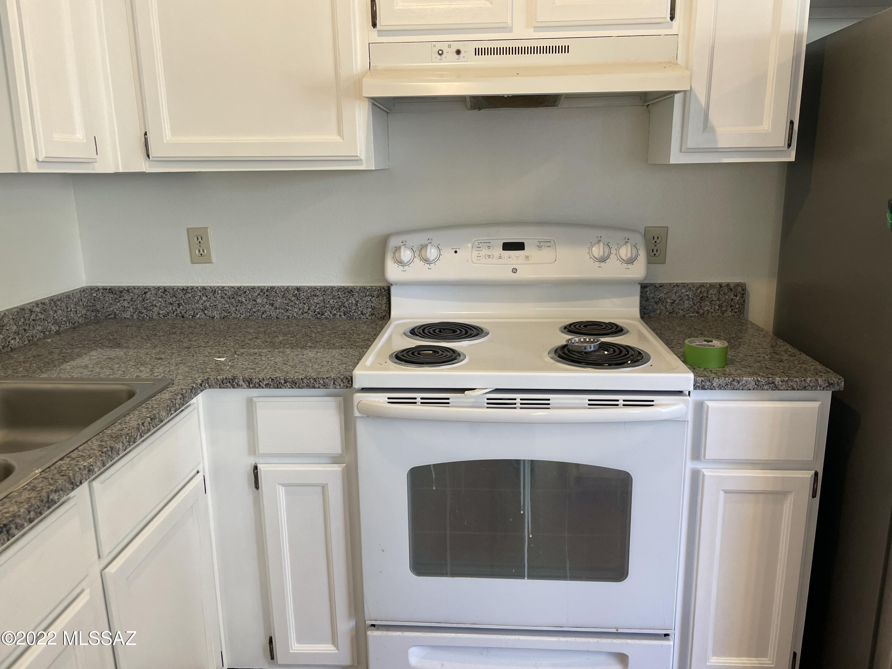 Sunset Villas Townhomes (1-118) - Residential Lease
