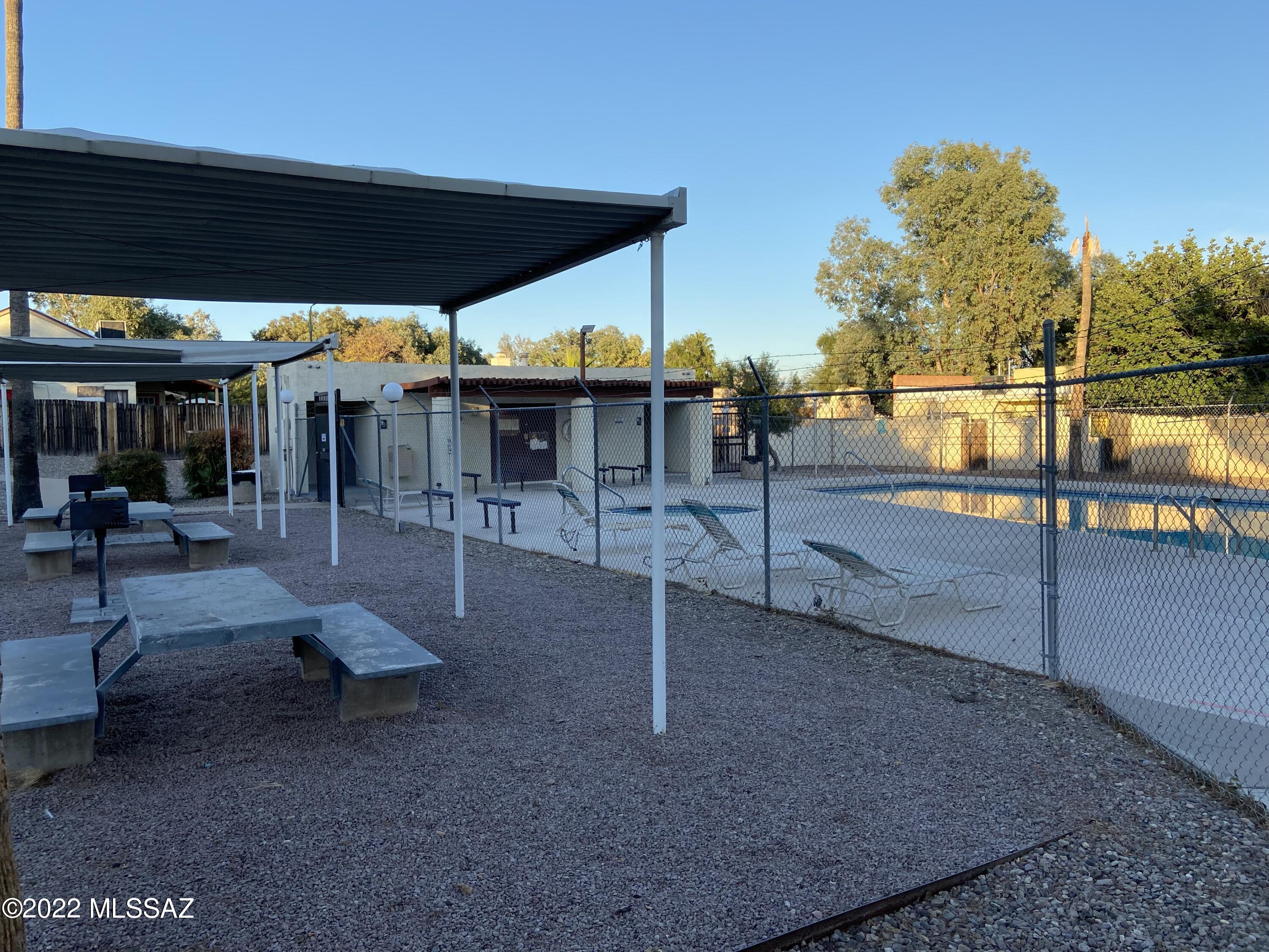 Sunset Villas Townhomes (1-118) - Residential Lease