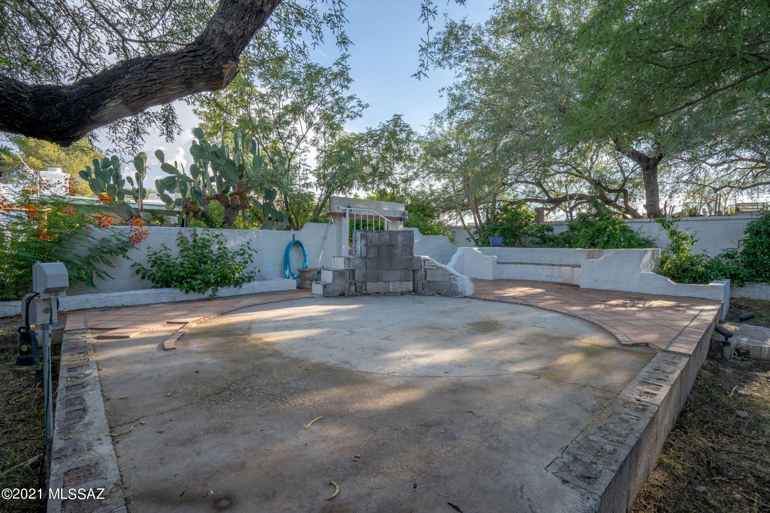El Rio Park - Residential