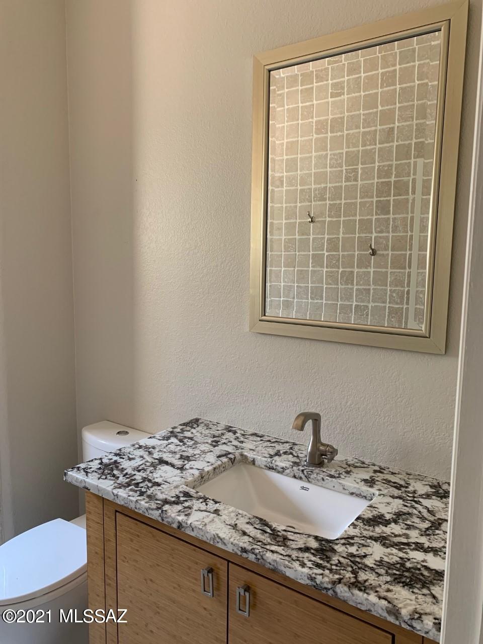 Ridge 4 (1-51) - Residential Lease