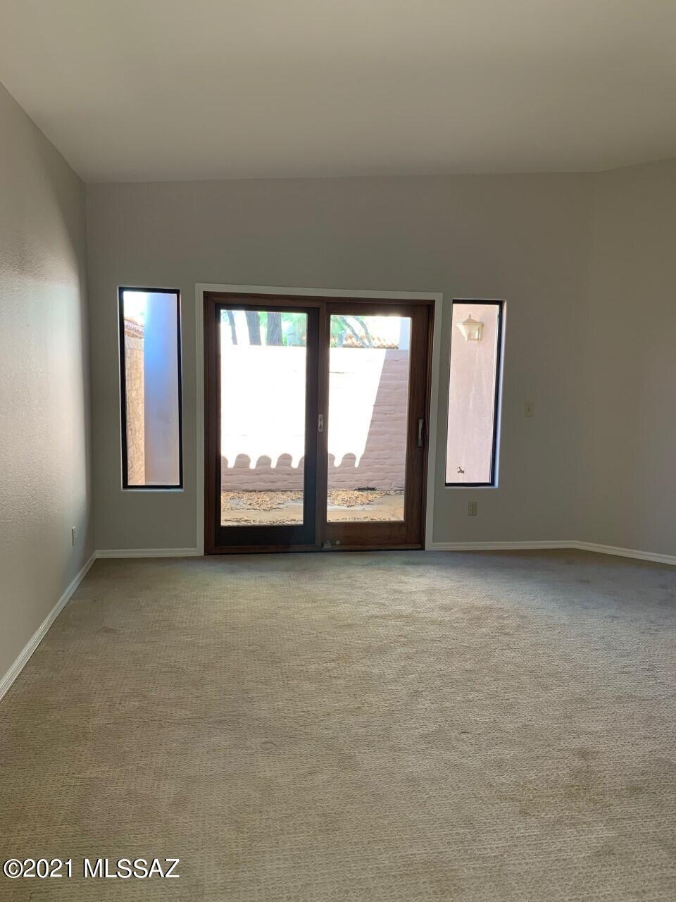 Ridge 4 (1-51) - Residential Lease
