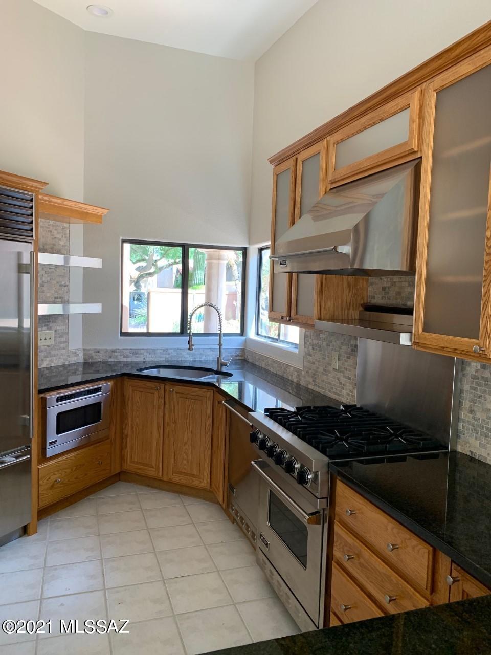 Ridge 4 (1-51) - Residential Lease