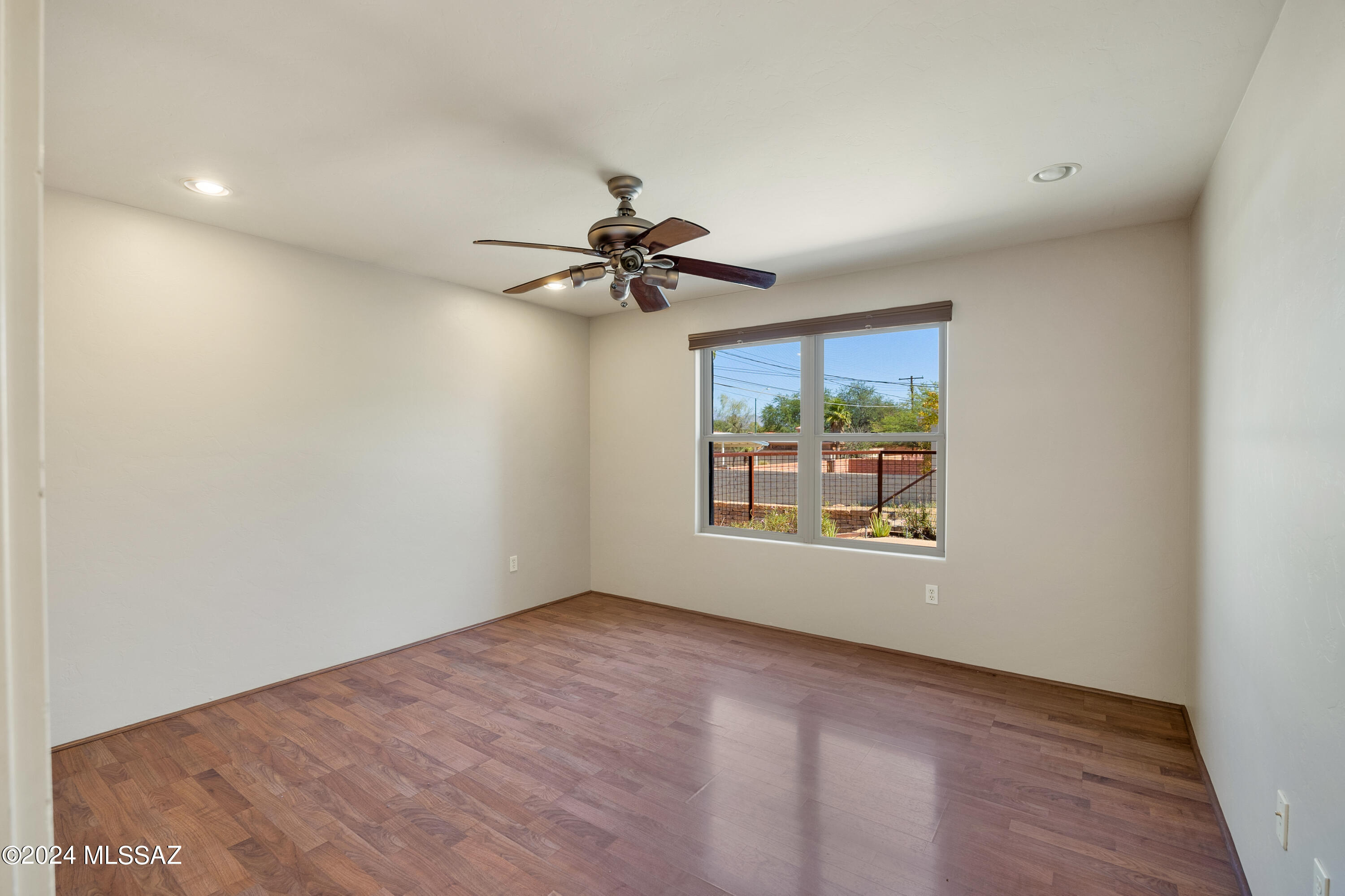 Jefferson Park - Residential Income
