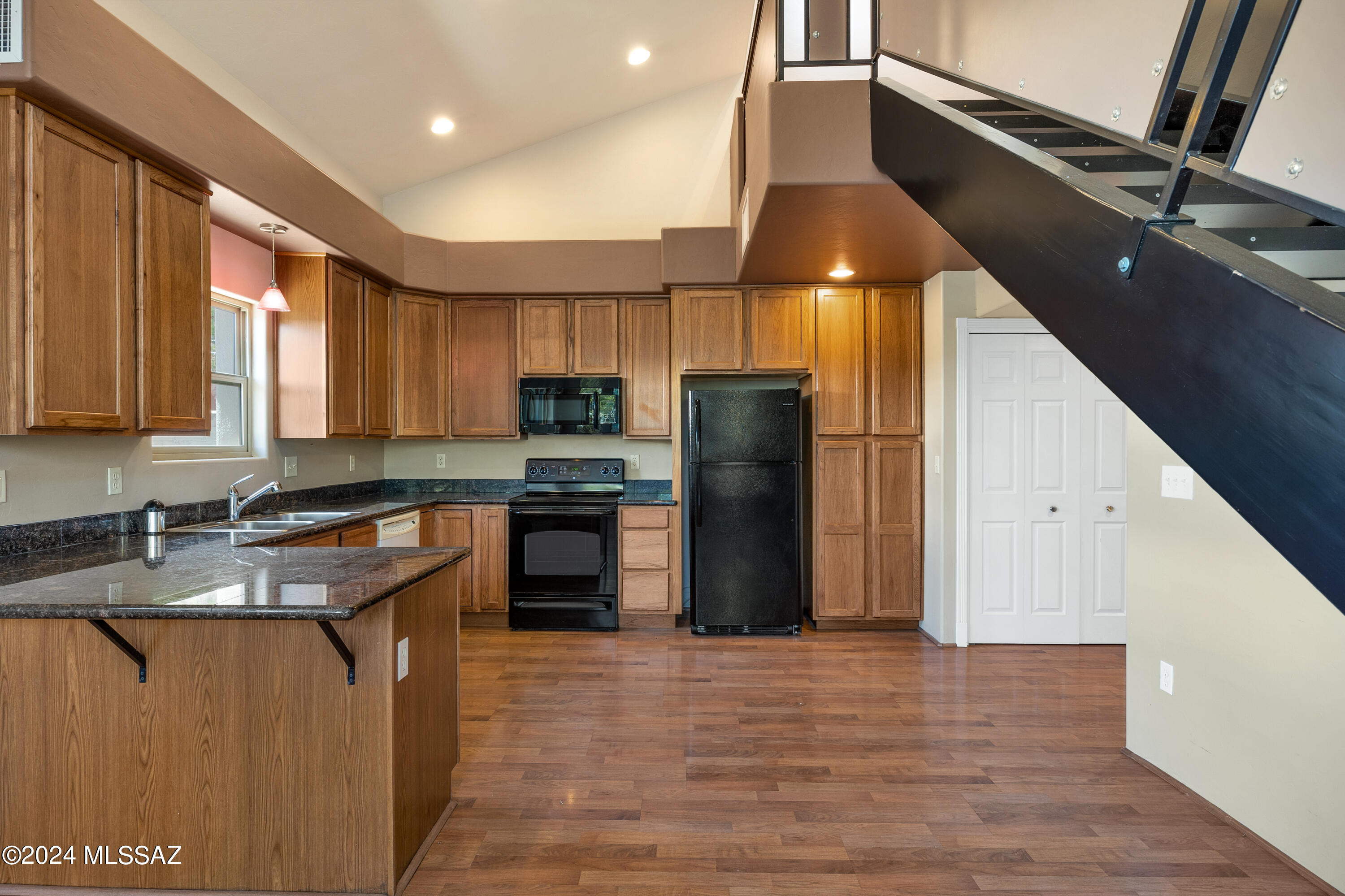 Jefferson Park - Residential Income