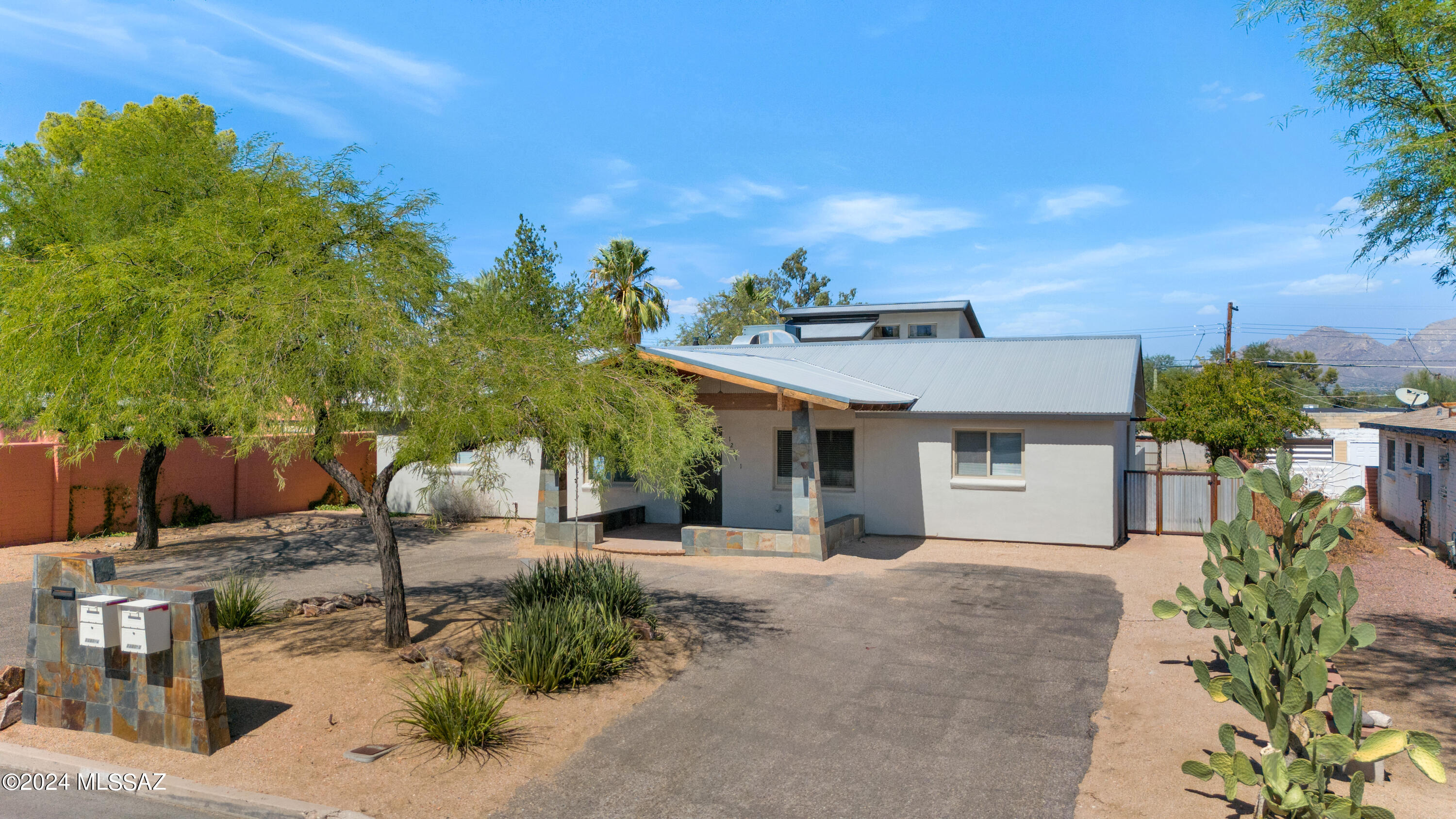 Jefferson Park - Residential Income
