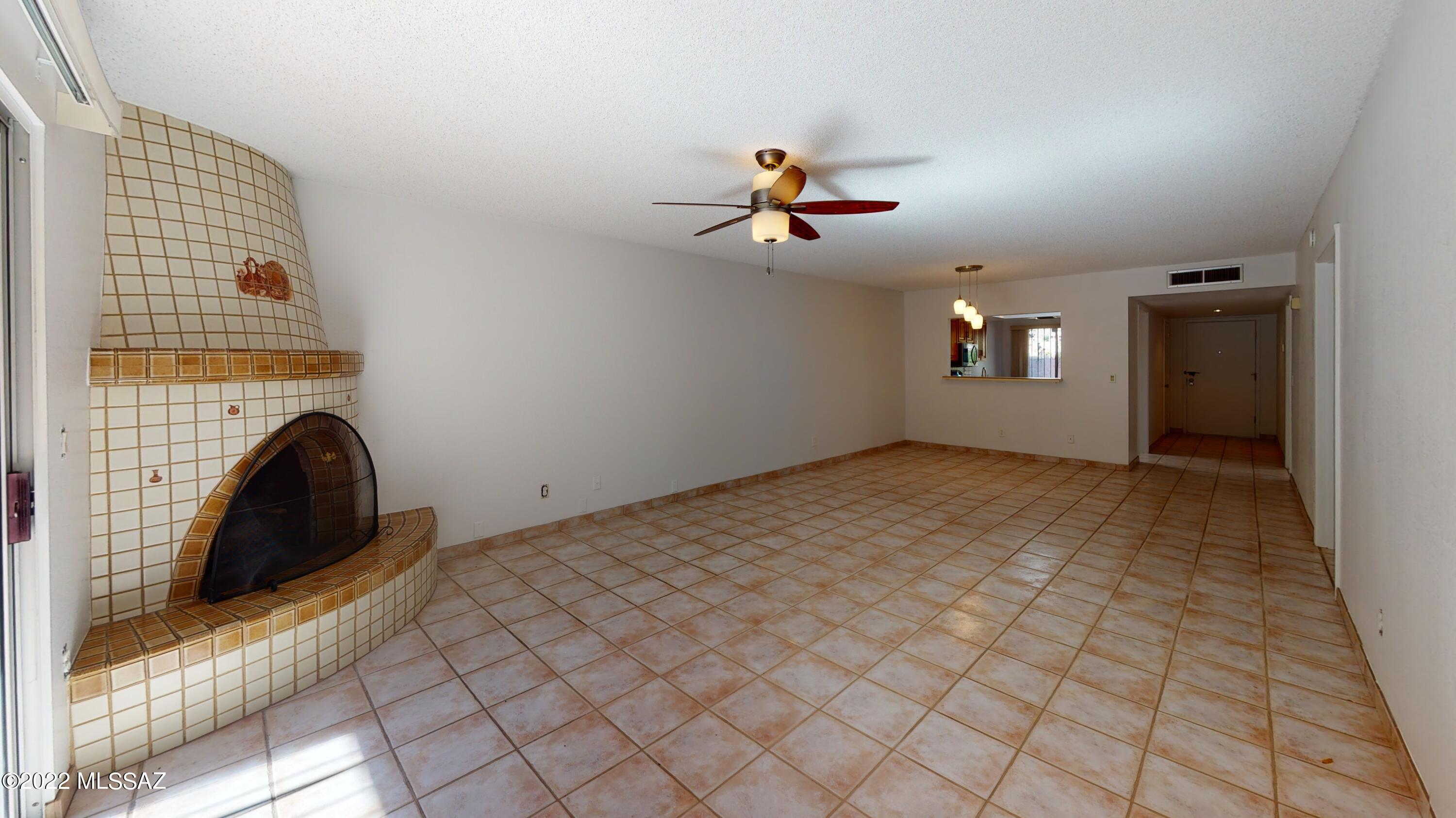 Tierra Serena Townhouses (1-117) - Residential Lease