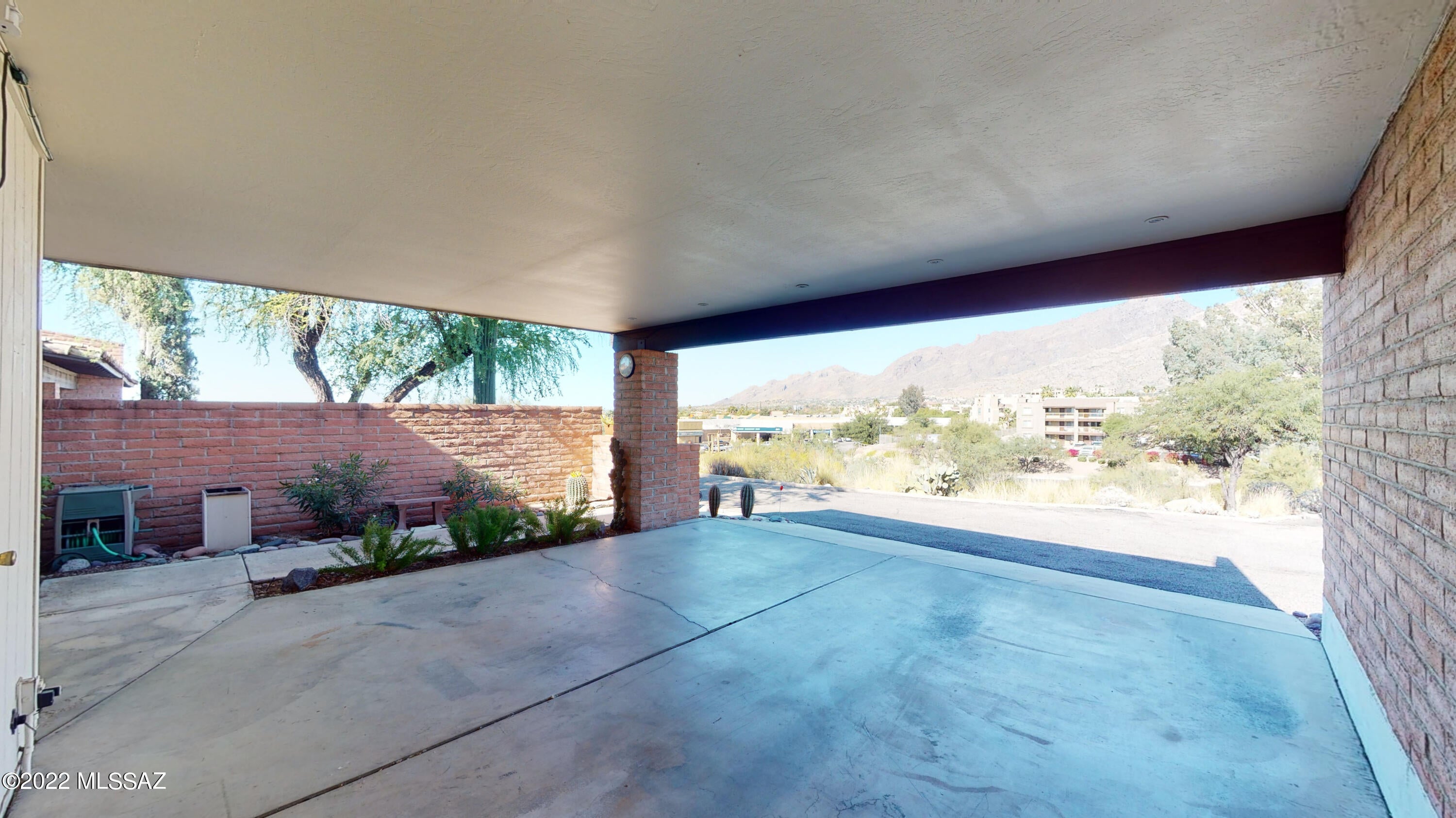 Tierra Serena Townhouses (1-117) - Residential Lease
