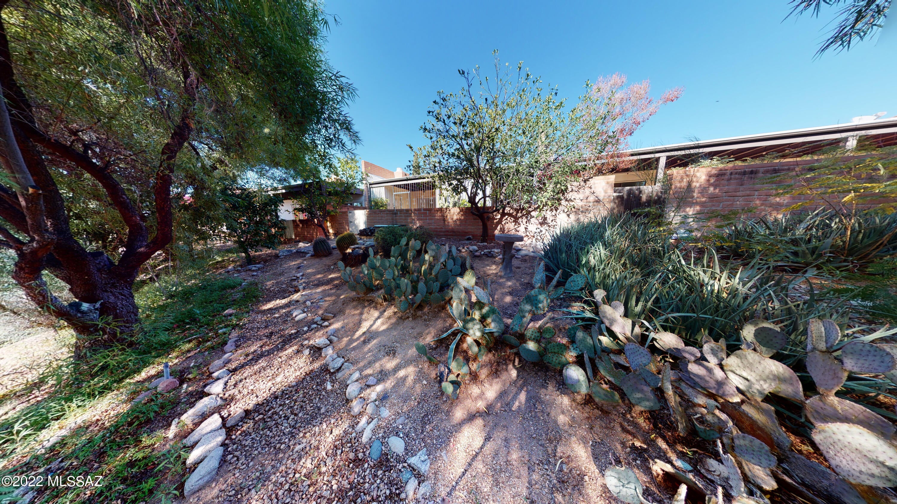 Tierra Serena Townhouses (1-117) - Residential Lease