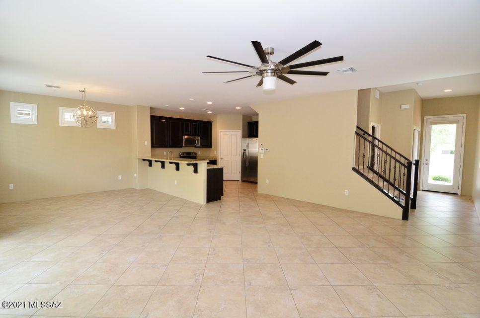 Beverly Terrace (1-18) - Residential Lease