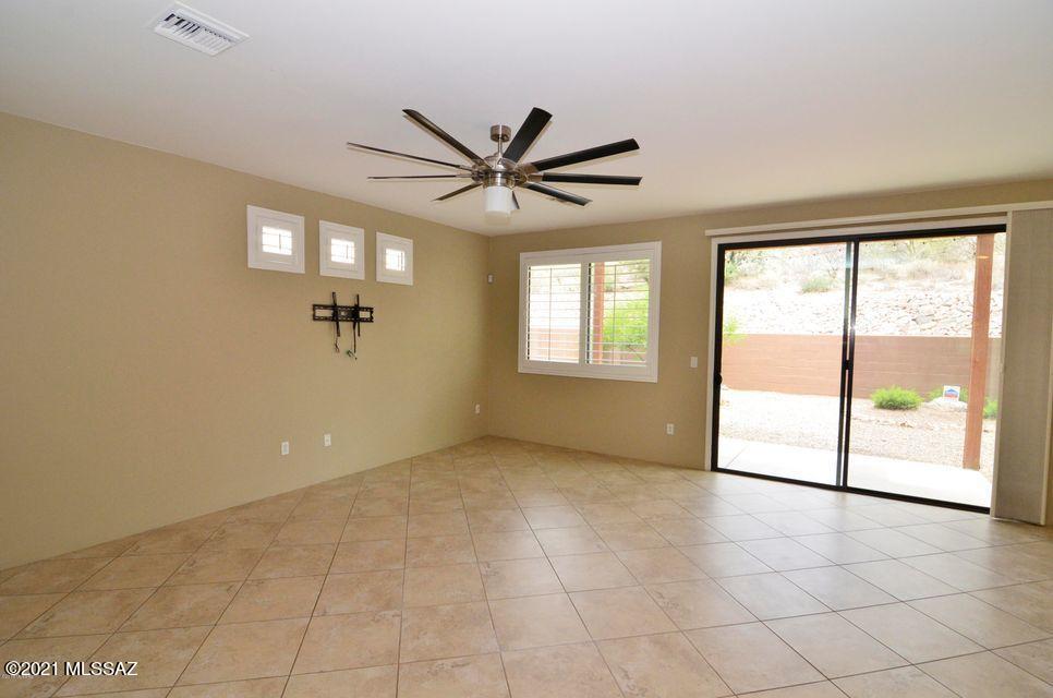 Beverly Terrace (1-18) - Residential Lease