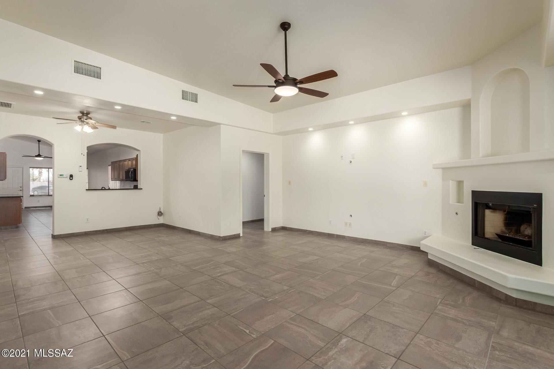 Silver Pass PH. IV (470-529) - Residential
