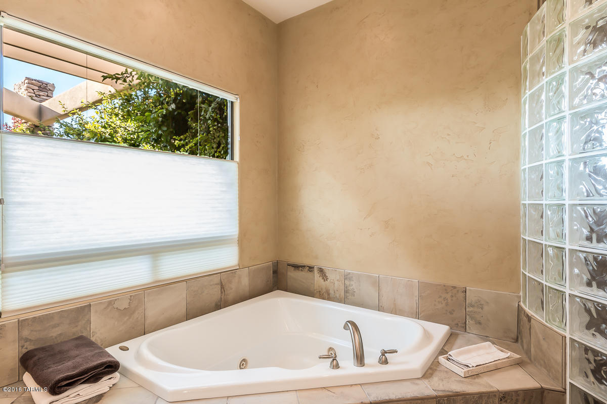 Catalina Foothills Estates NO. 2 - Residential