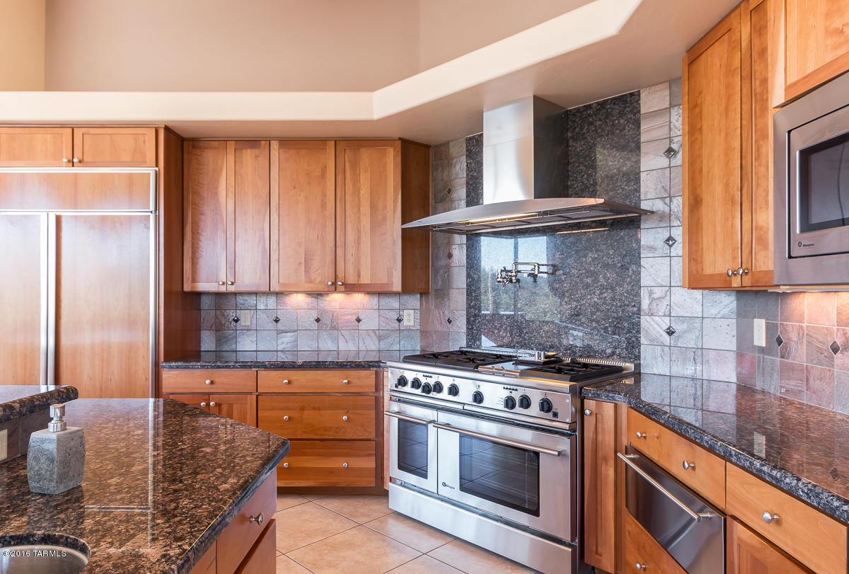 Catalina Foothills Estates NO. 2 - Residential