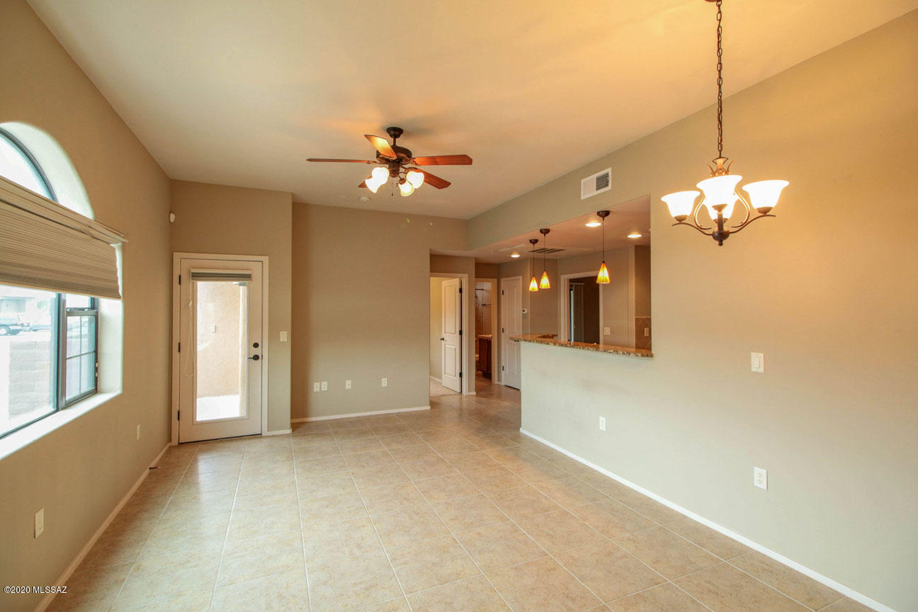 Placita Escondida Bldgs 18-20 Units 1-204 - Residential Lease