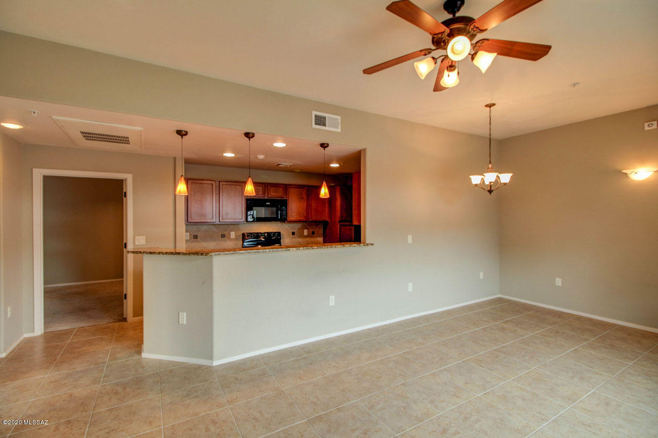 Placita Escondida Bldgs 18-20 Units 1-204 - Residential Lease