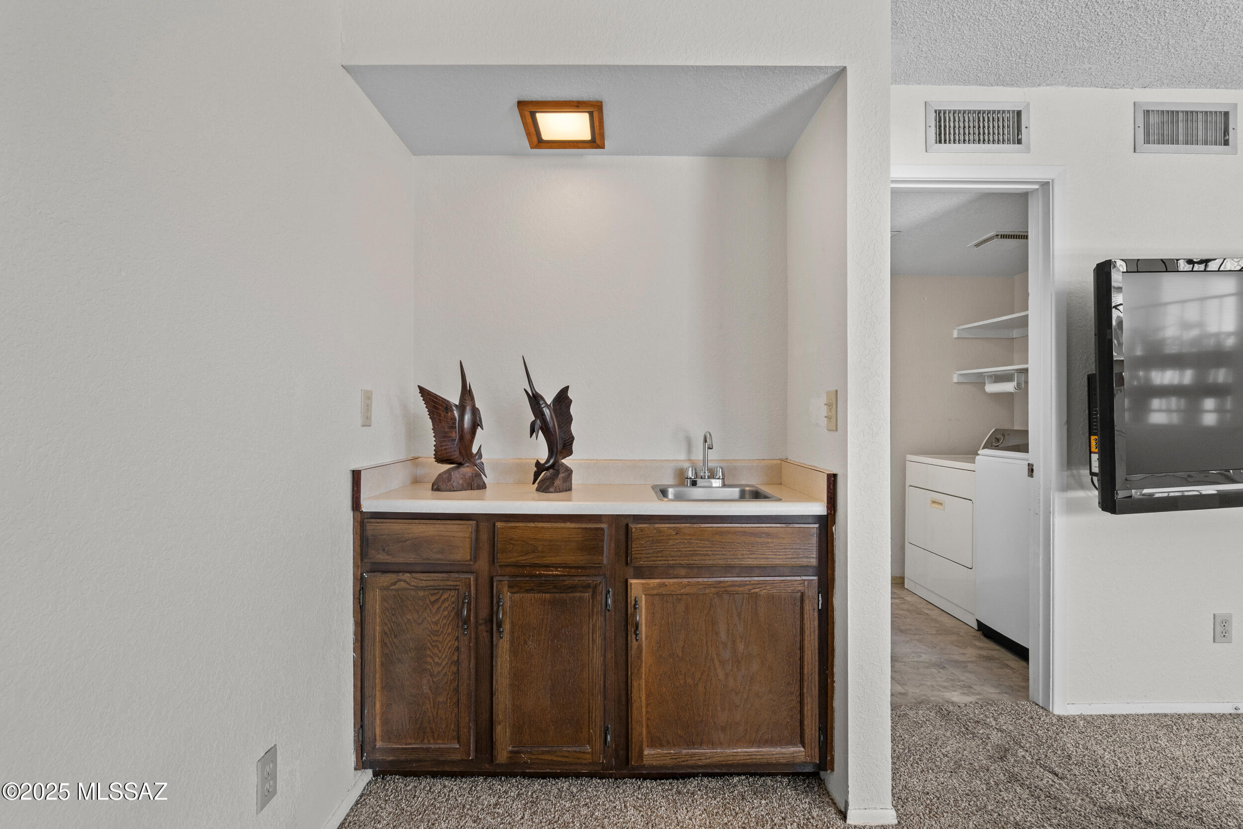 Mission West (1-370) - Residential