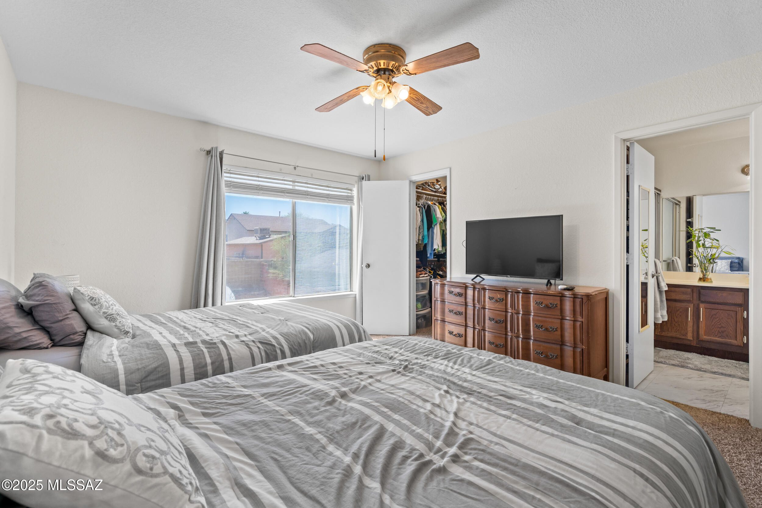 Mission West (1-370) - Residential
