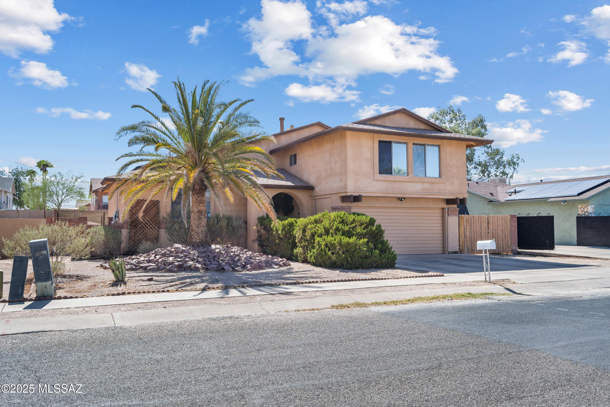 Mission West (1-370) - Residential