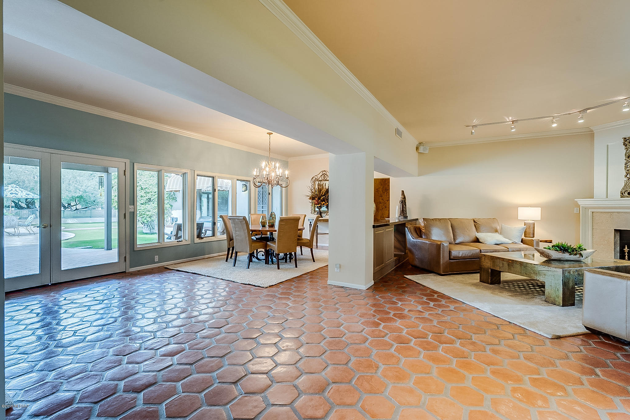 Country Club Estates NO. 1 - Residential