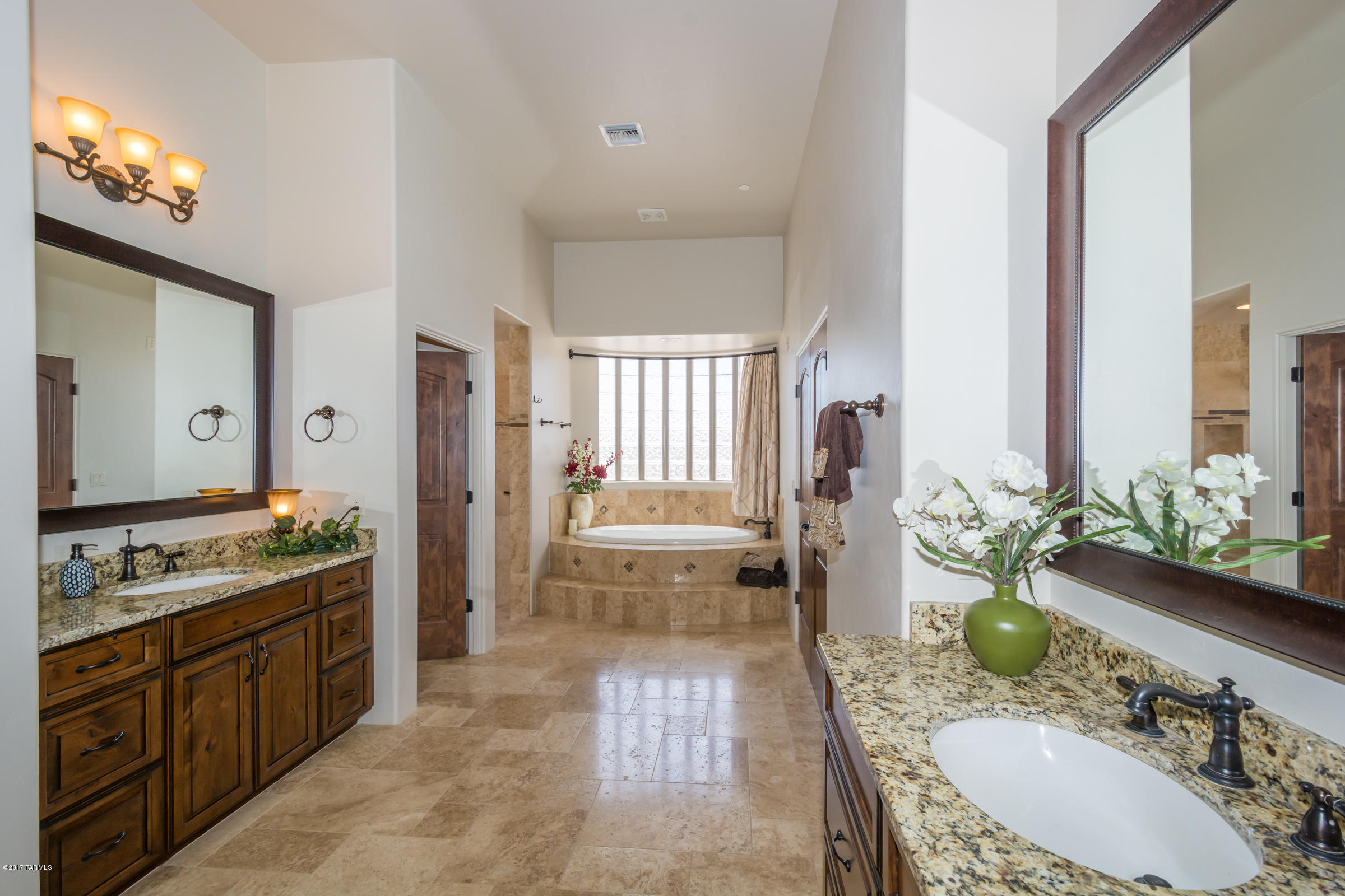 Canada Del Oro Estates - Residential
