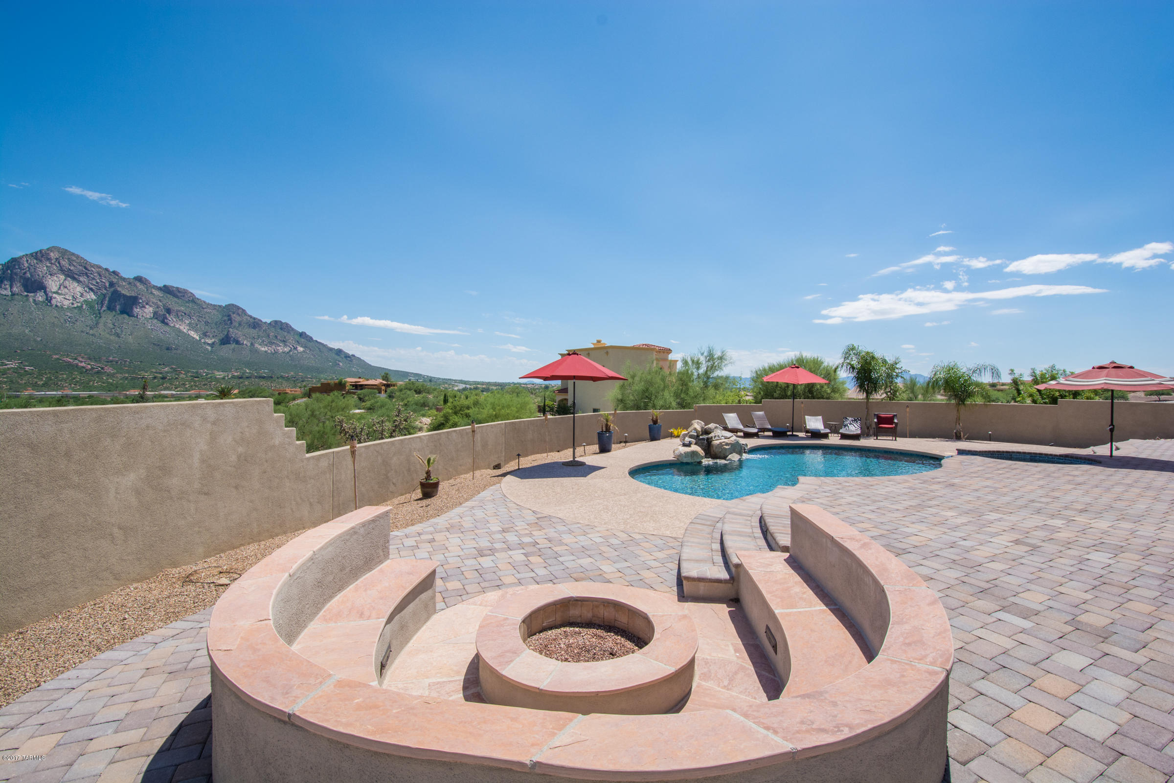 Canada Del Oro Estates - Residential