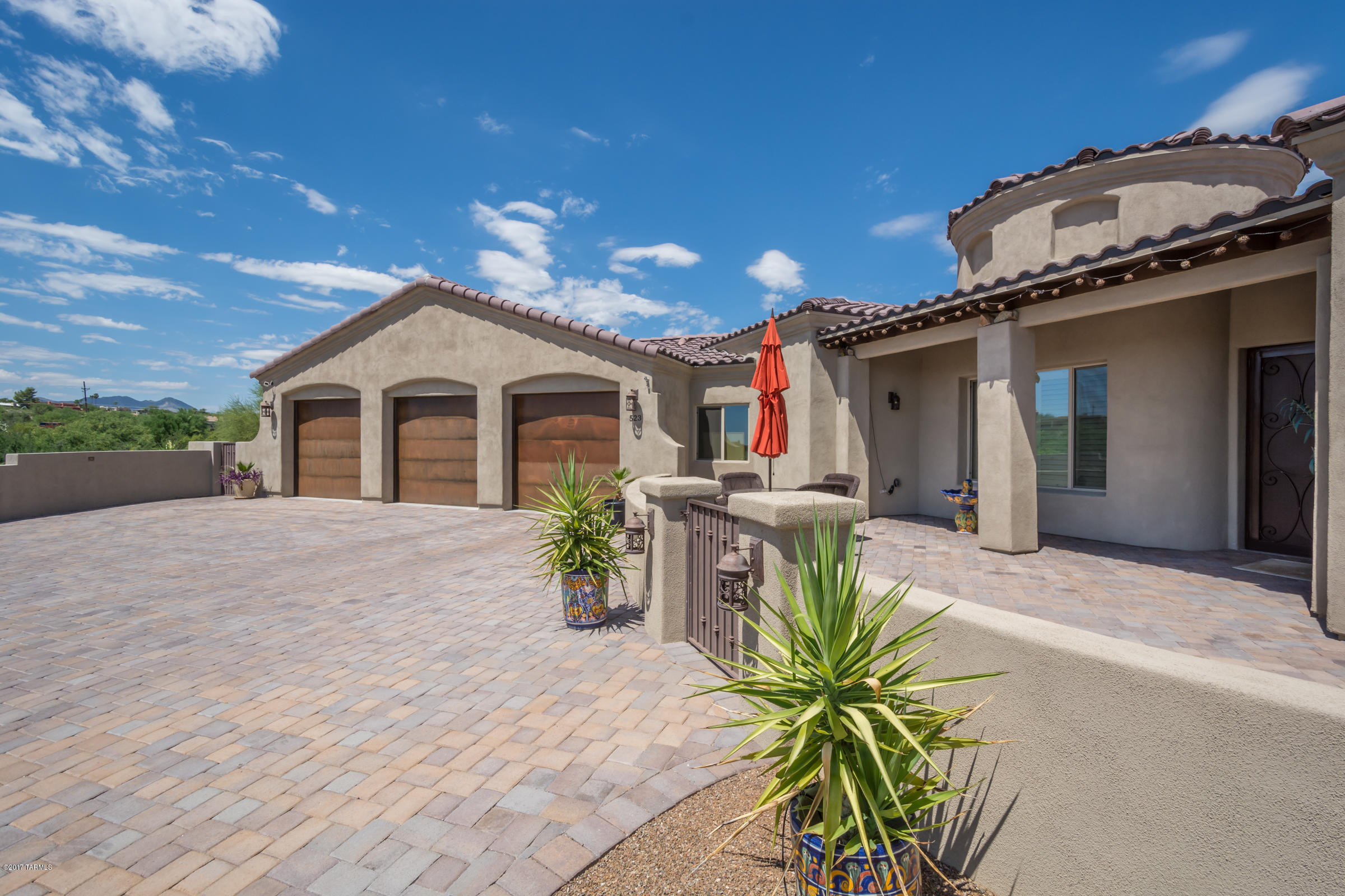 Canada Del Oro Estates - Residential