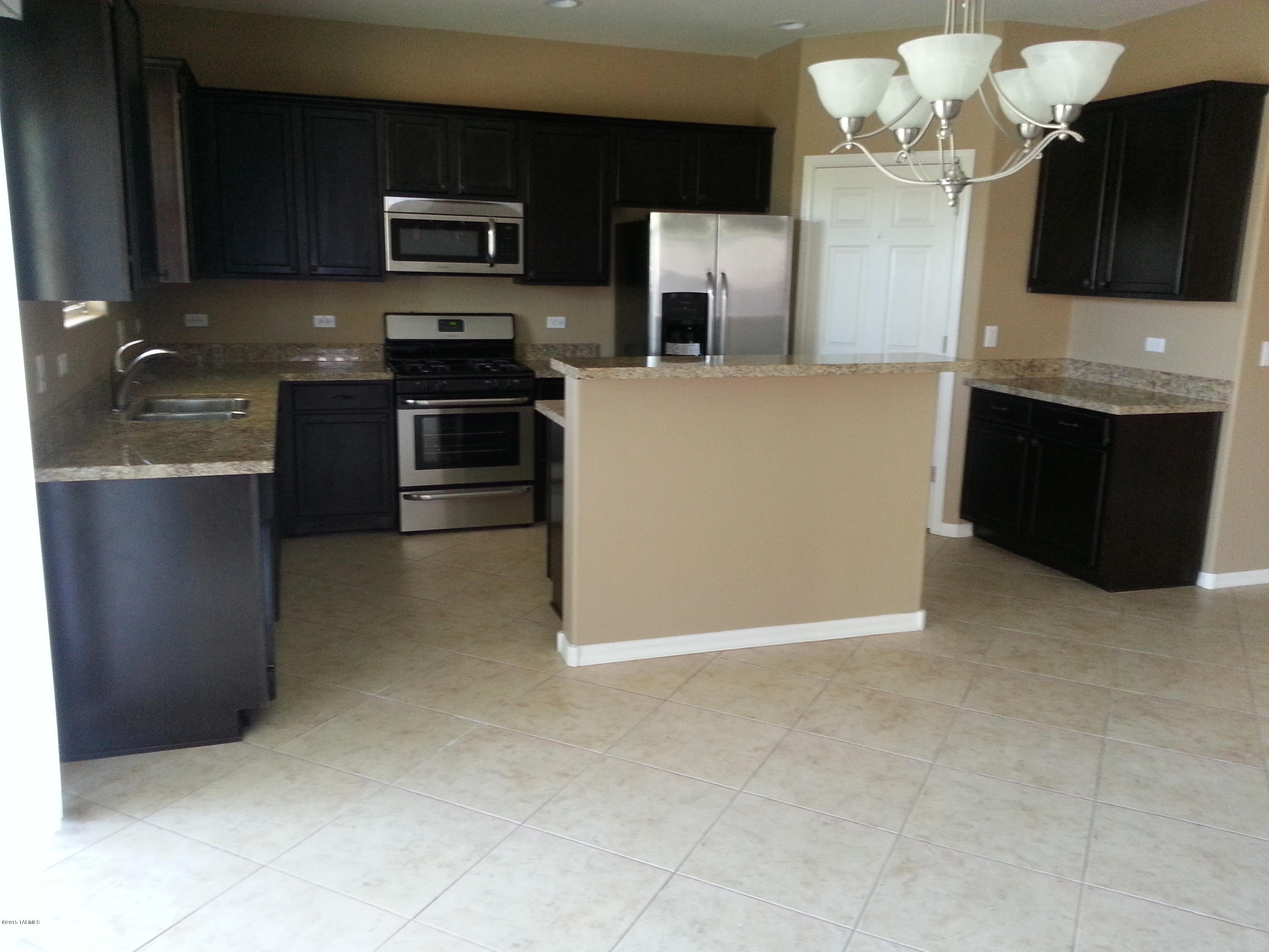 Presidios at Rancho Sahuarita (1-927) - Residential Lease