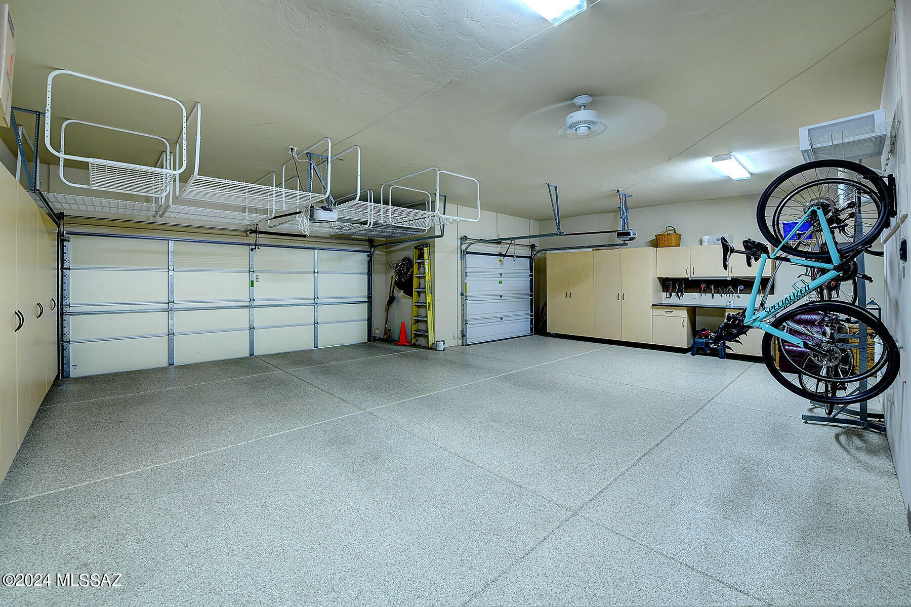 San Ignacio Heights Resub (1,2, 157-165) - Residential