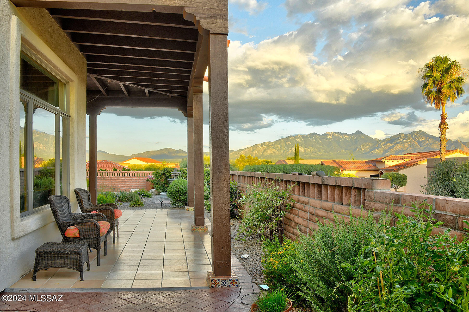 San Ignacio Heights Resub (1,2, 157-165) - Residential