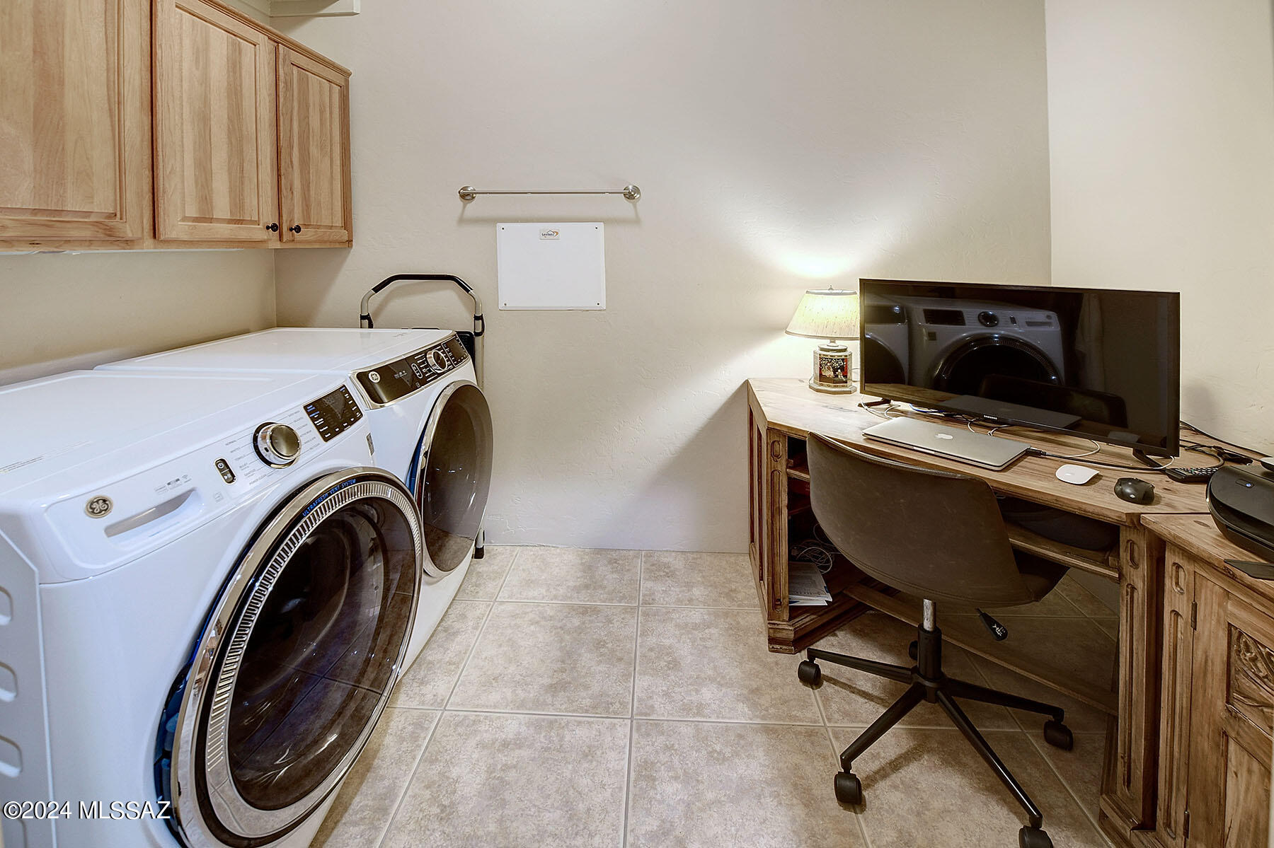 San Ignacio Heights Resub (1,2, 157-165) - Residential