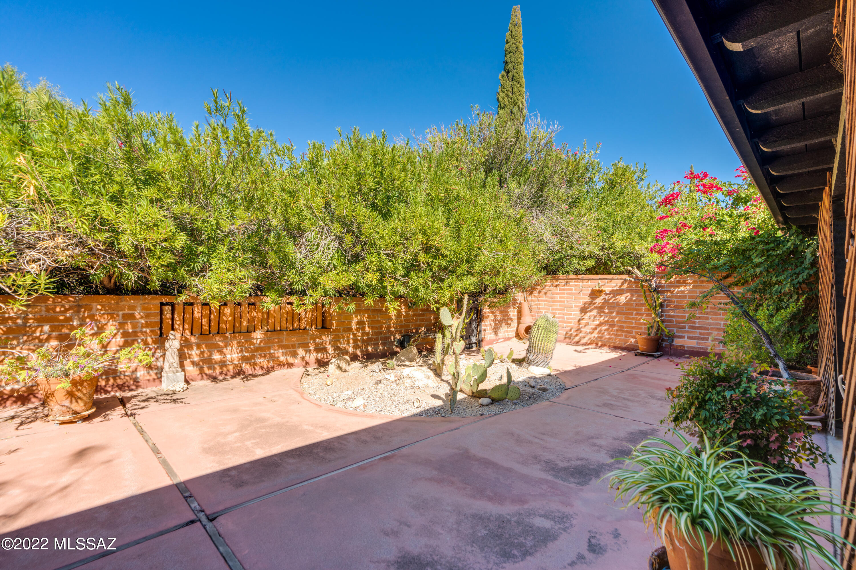 Catalina Pueblo (1-34) - Residential