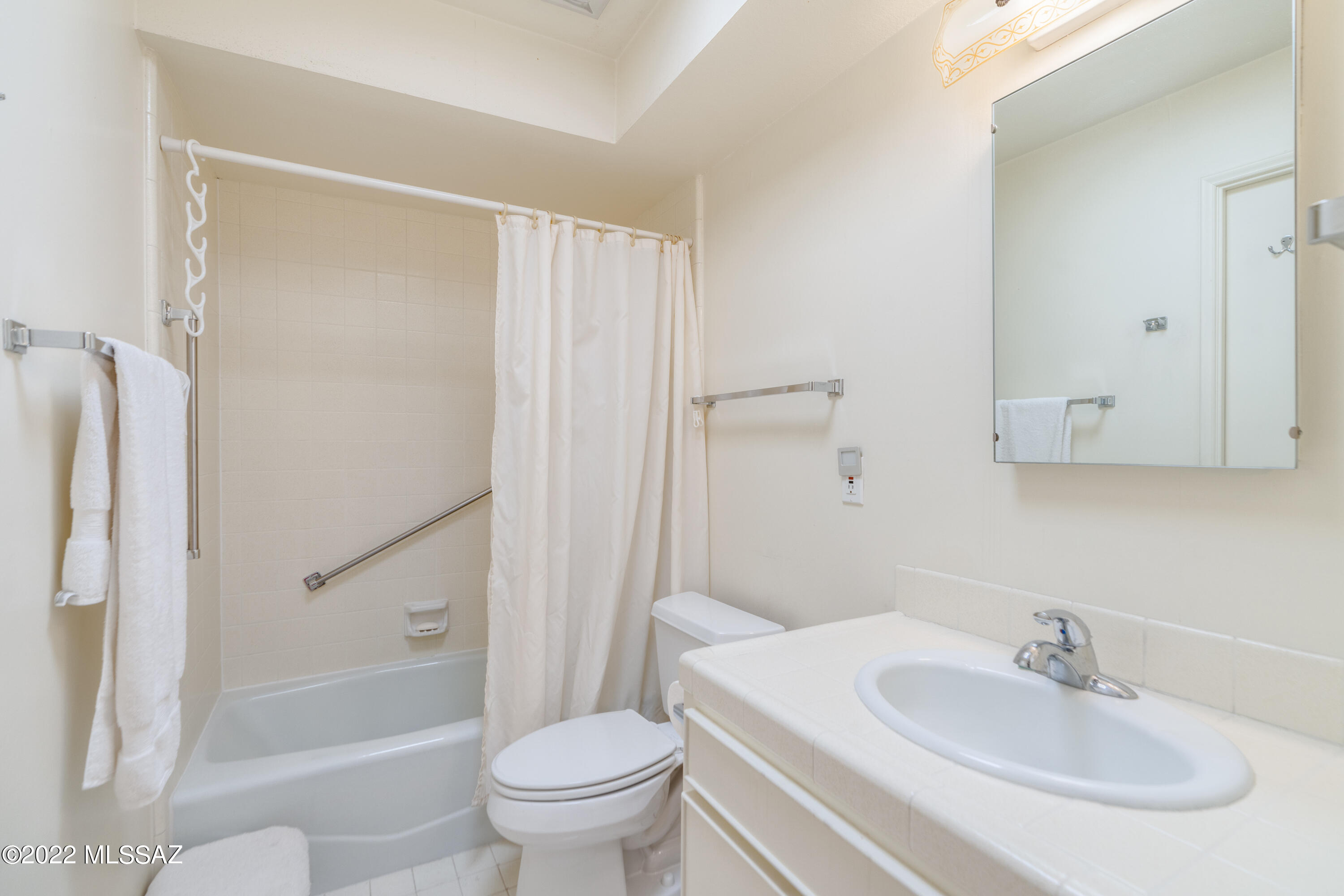 Catalina Pueblo (1-34) - Residential