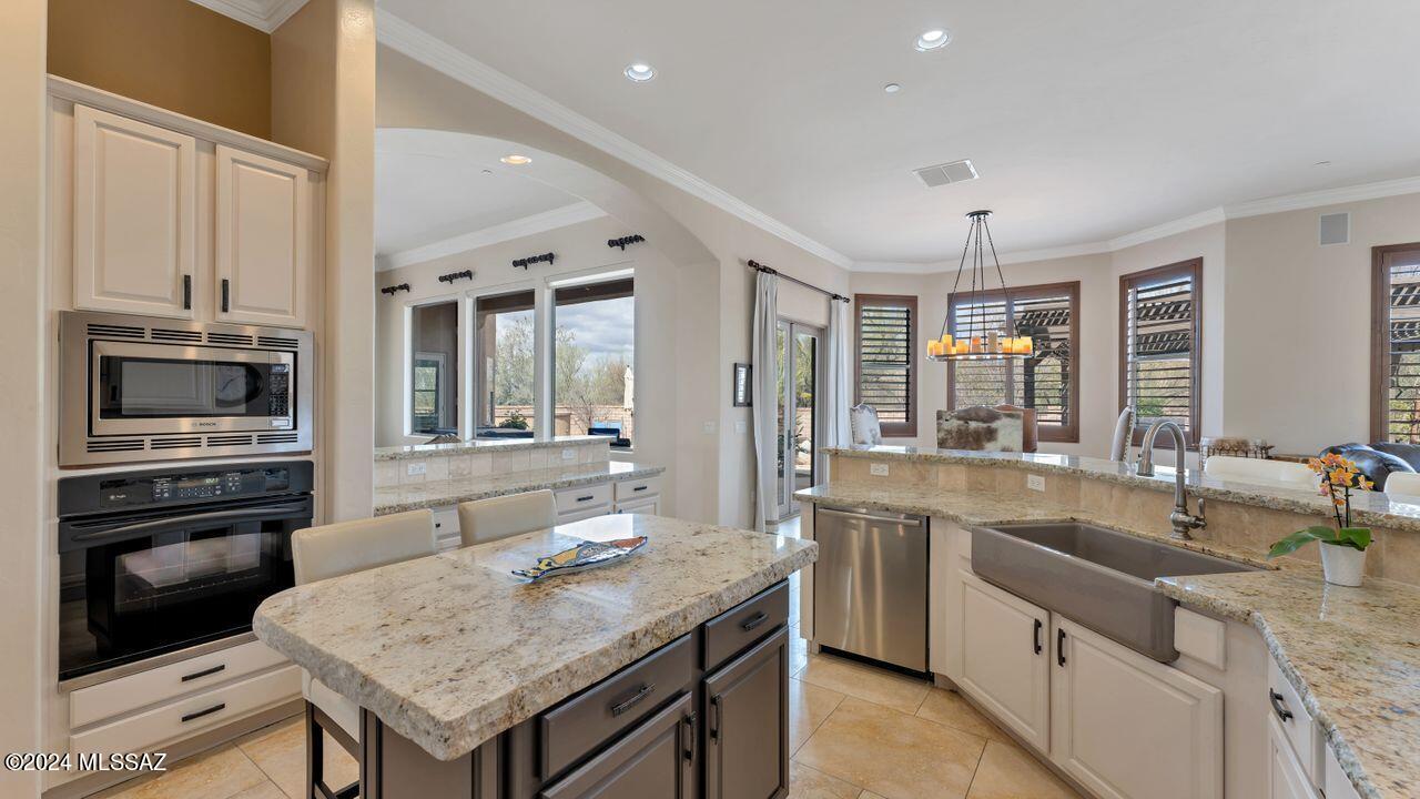 Dos Lagos at Dove Mountain (1-91) - Residential