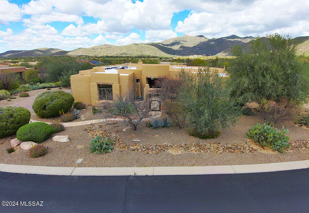 Dos Lagos at Dove Mountain (1-91) - Residential