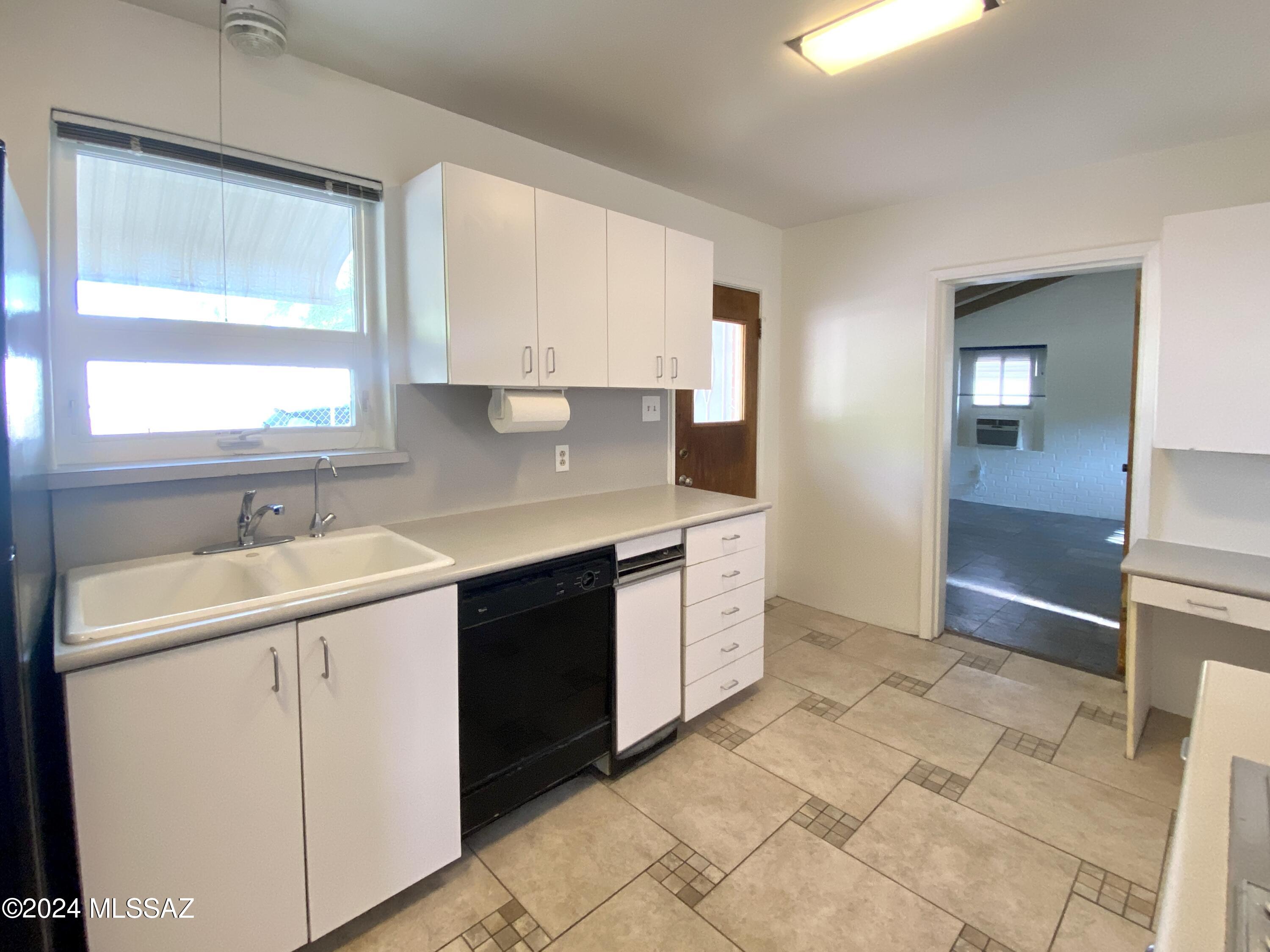 Jefferson Park - Residential