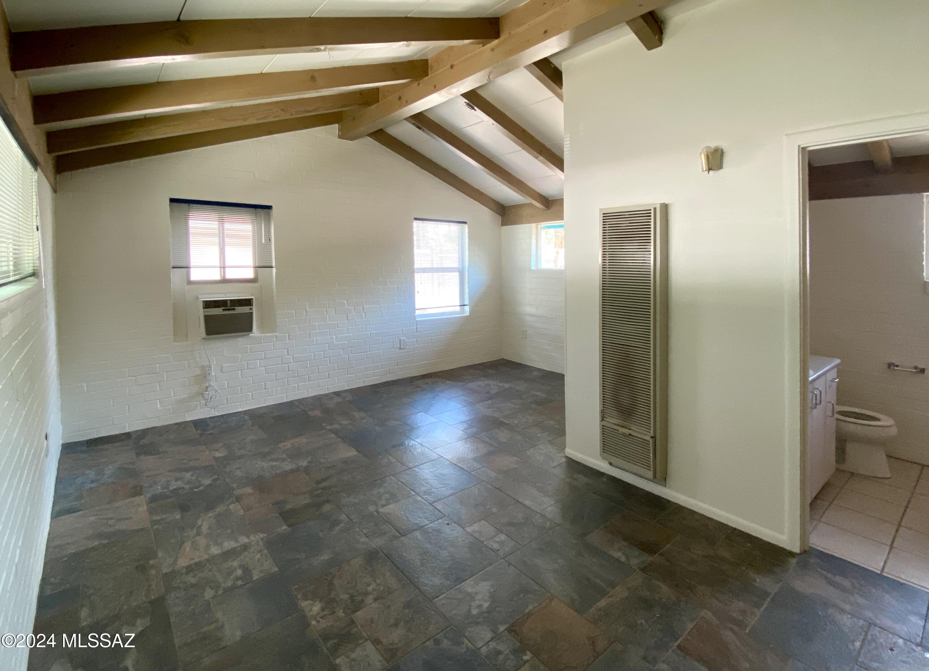 Jefferson Park - Residential