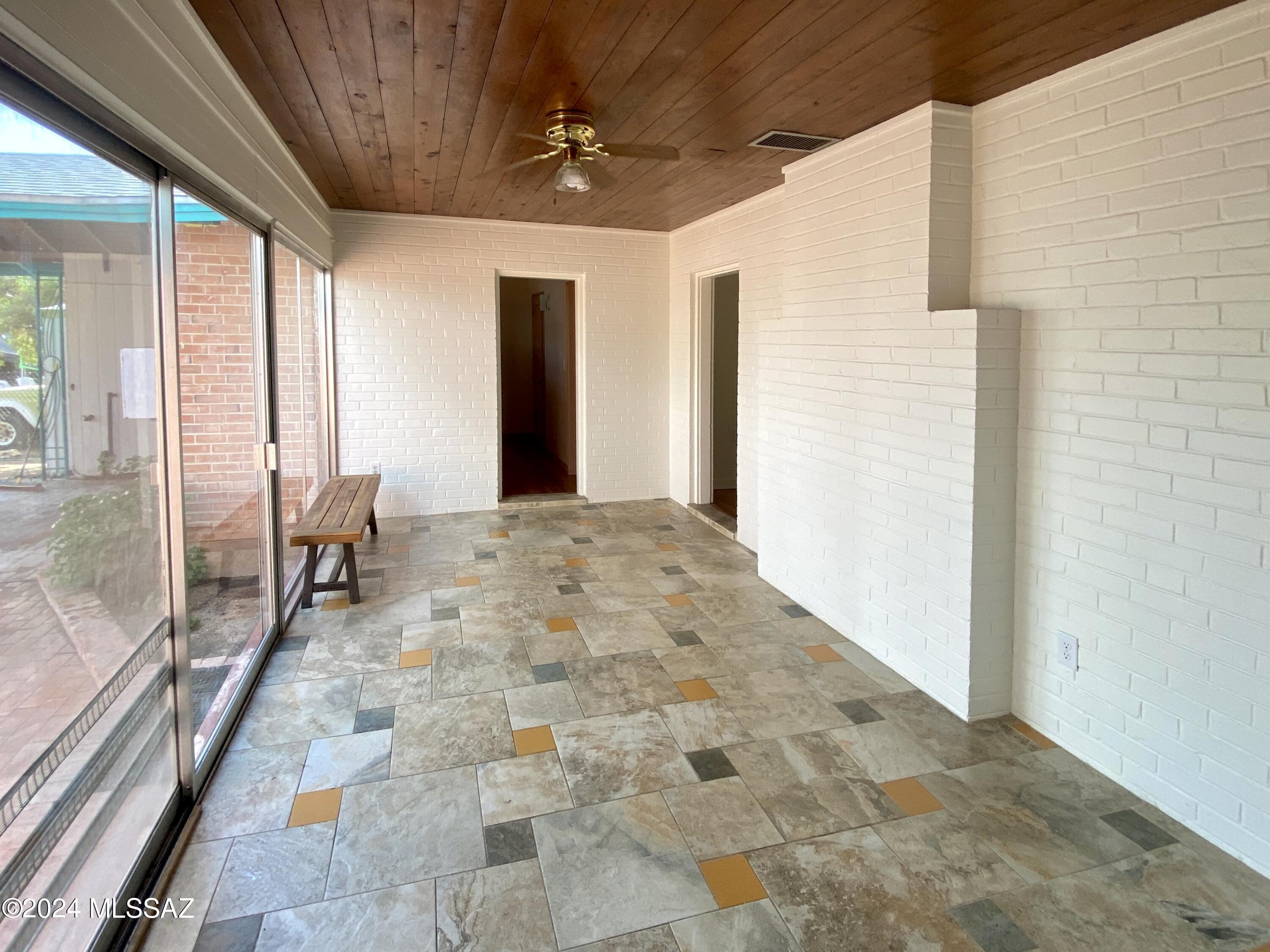 Jefferson Park - Residential