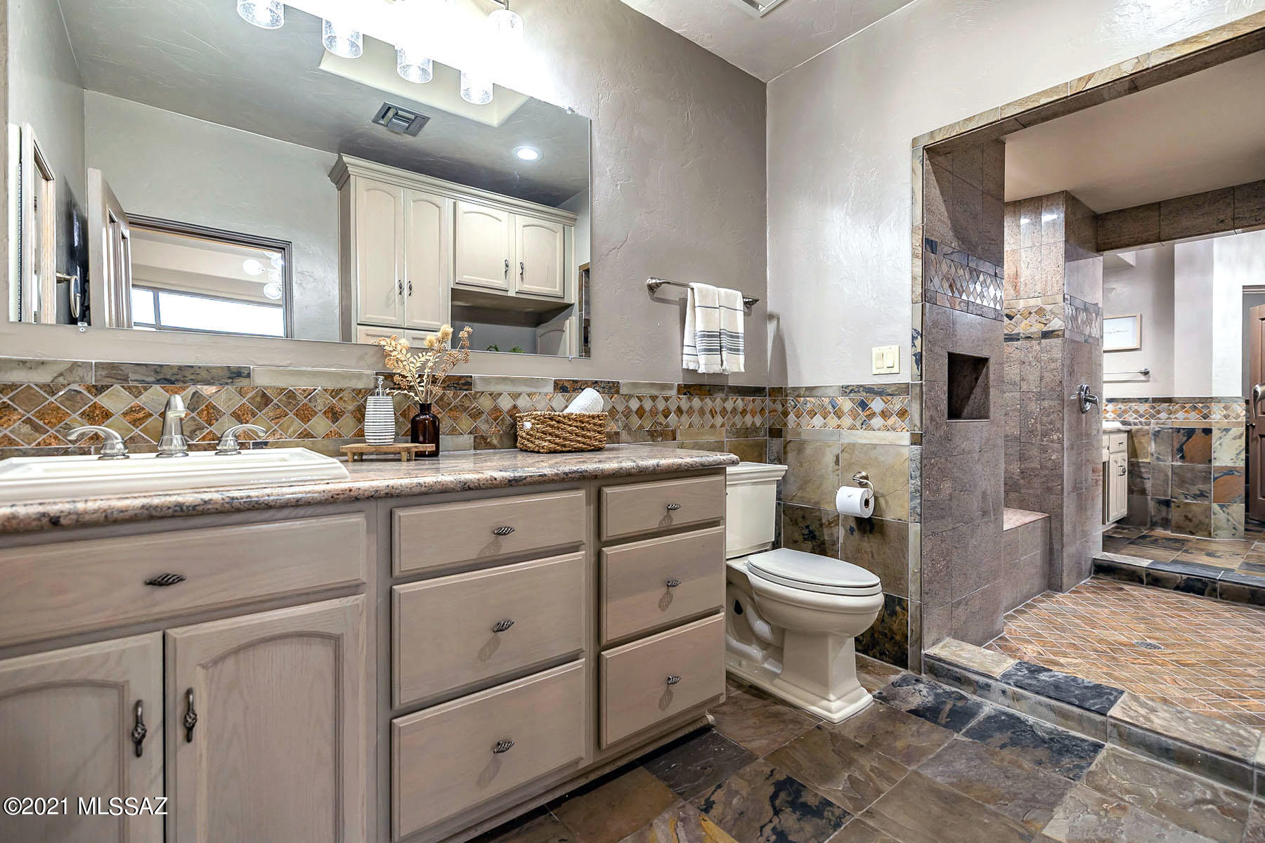 Catalina Foothills Est. NO. 10 (73-90, 119, 121, 123, 127-146) - Residential