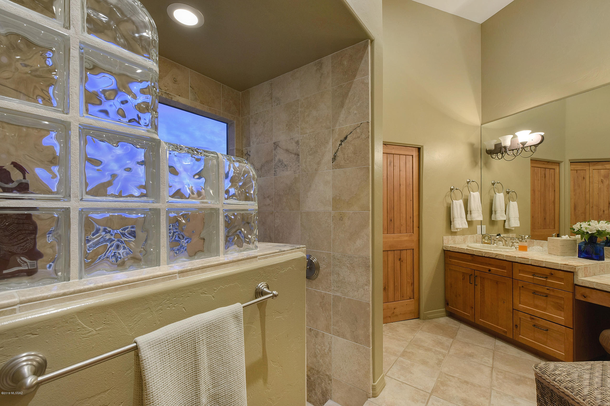 Catalina Foothills Estates NO. 10 (179-193) - Residential