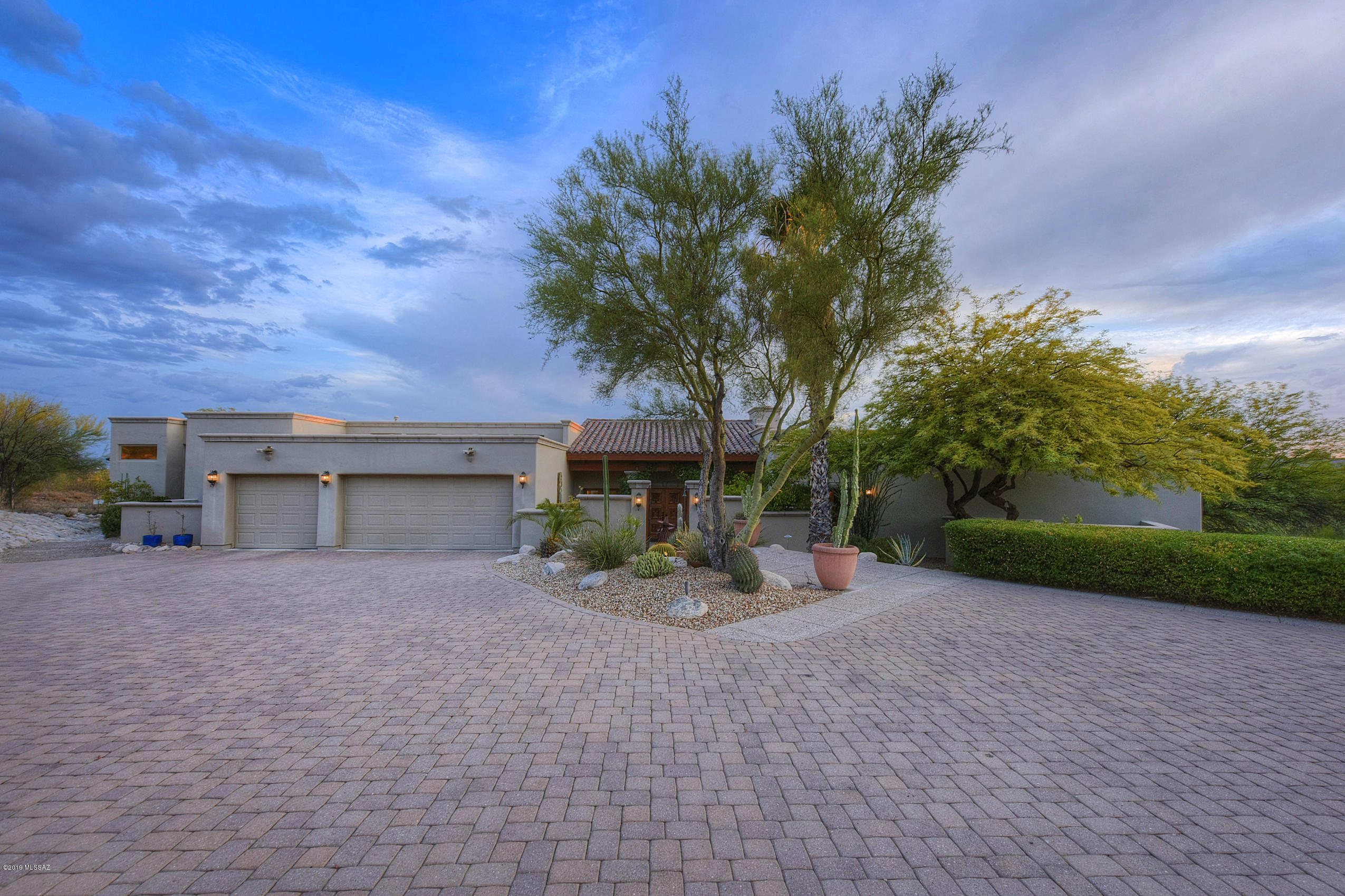 Catalina Foothills Estates NO. 10 (179-193) - Residential