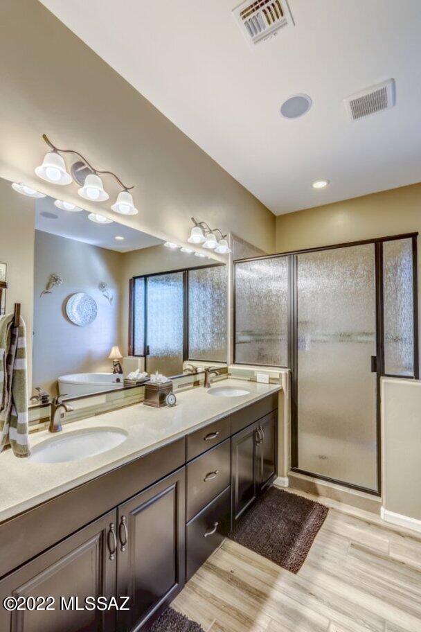 Golden Barrel Place At Dove Mountain SQ20141710079 - Residential