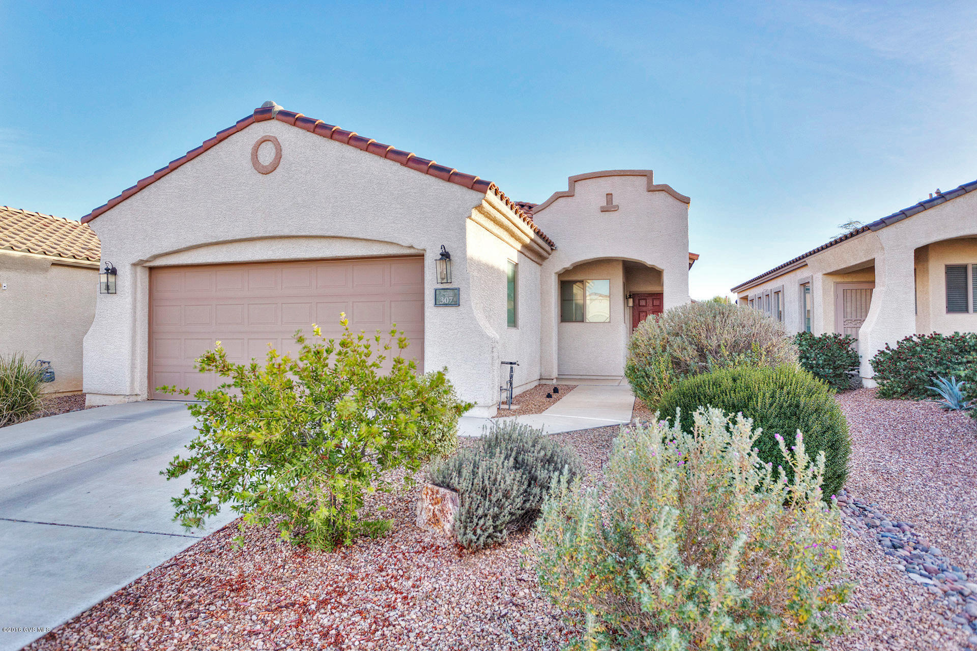 Enjoy active adult living in Sonora, a Del Webb 55+ community in the heart of Rancho Sahuarita. This popular Kino model is an 1,189 sq.ft., 2 BR/2 BA detached home. Eat-in kitchen features Corian counters, gas range, pantry closet. Ceramic tile in great room, kitchen and baths, carpet in bedrooms. Spacious master bedroom features bay window w/plantation shutters. Master bath has executive height counter, dual vanity sinks, walk-in shower, and walk-in closet. Fully enclosed backyard with low care landscaping. Enjoy the private amenities exclusively for Sonora residents, including clubhouse, pool, spa, fitness center, library sports court with Pickleball, Bocce Ball and Horseshoes. Also includes full access to the family friendly amenities of Rancho Sahuarita.
