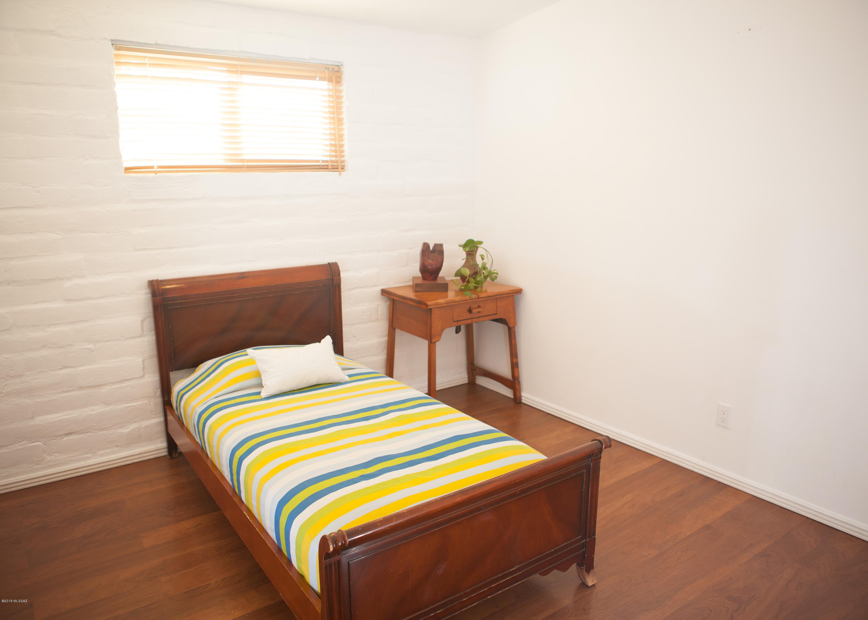 Miramonte Terr - Residential