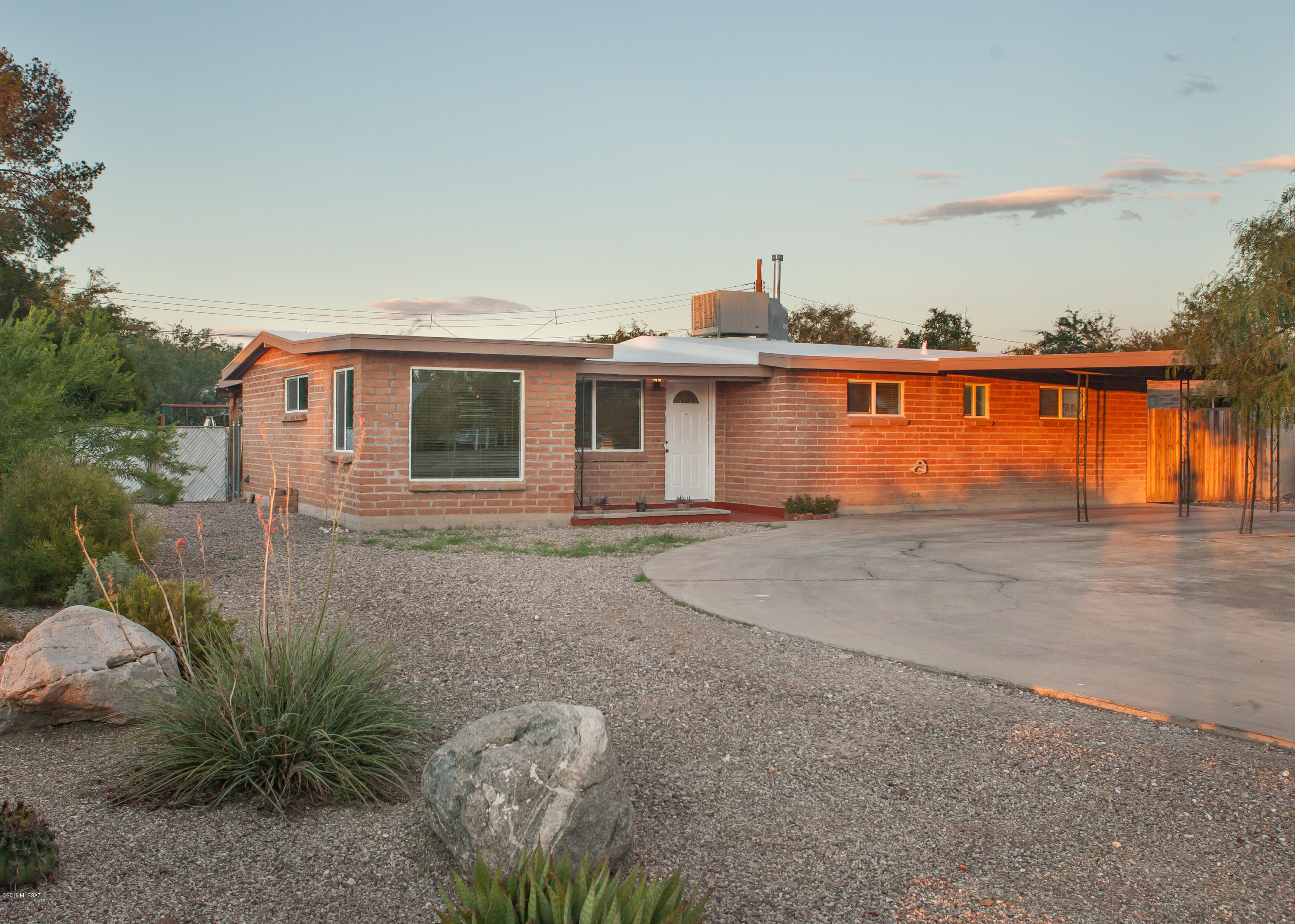 Miramonte Terr - Residential