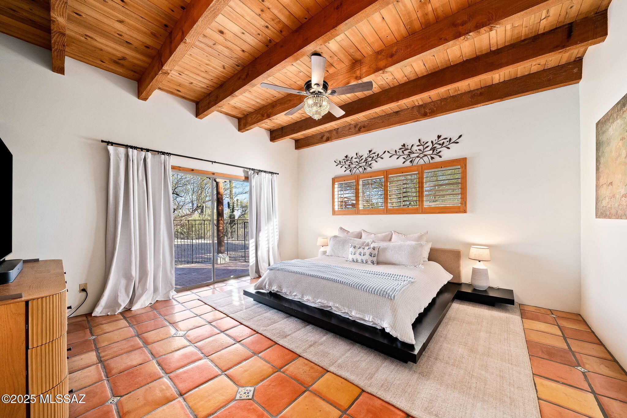 La Cholla Airpark - Residential